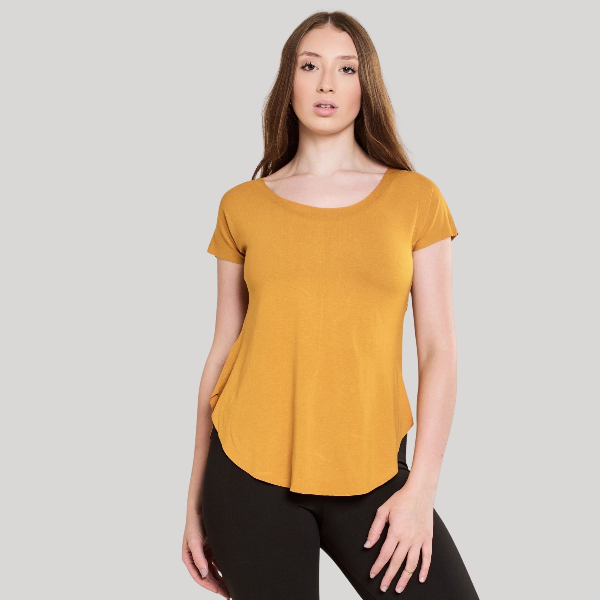 Blusa Barra Arredondada Tapa BumBum Fitness