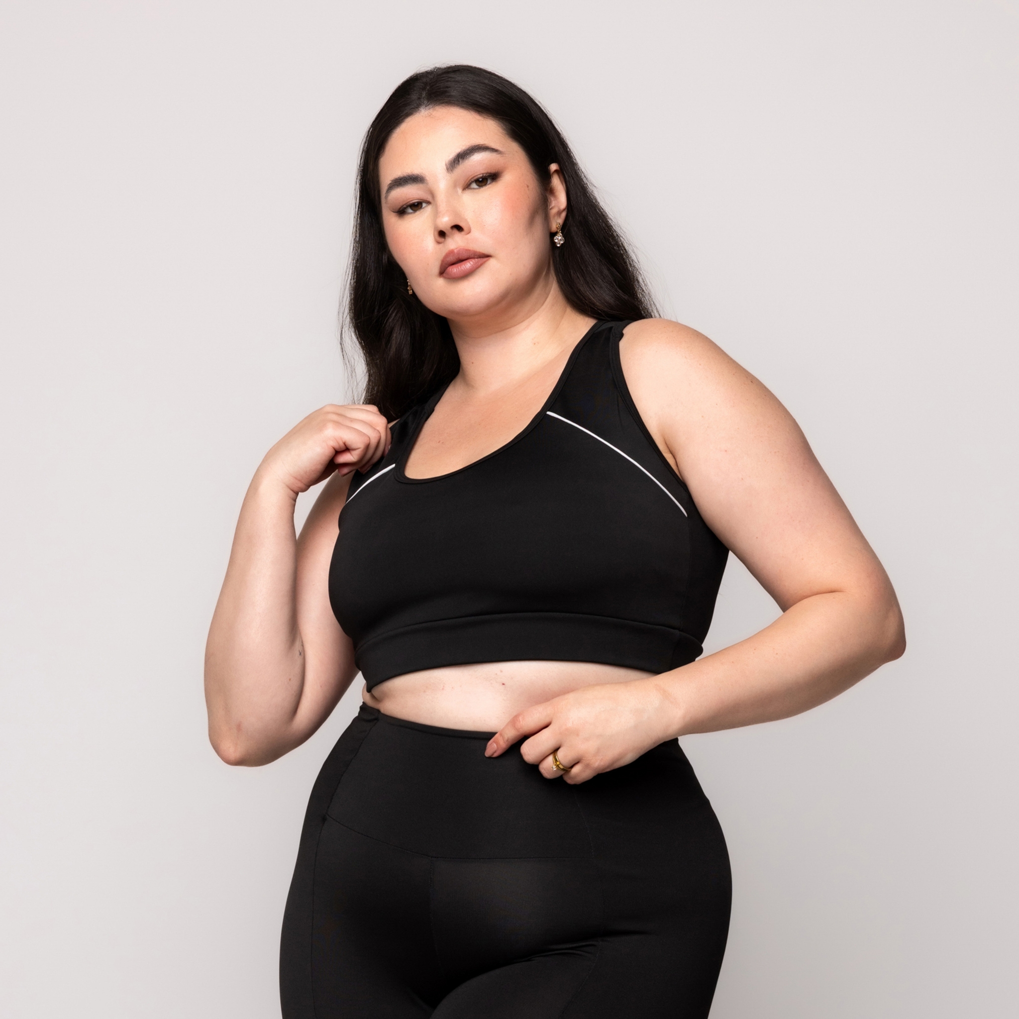 Top Feminino Fitness Preto Plus size com bojo