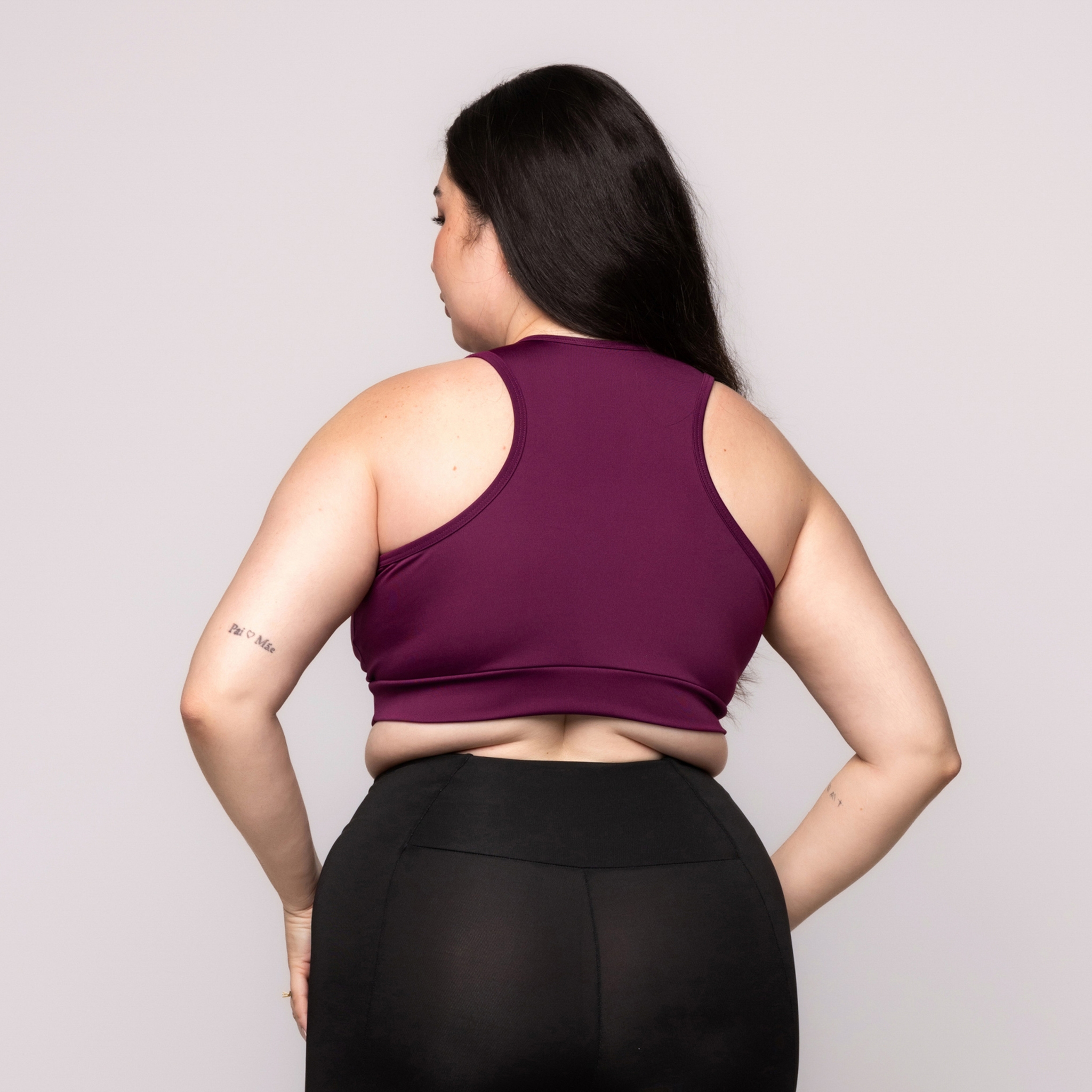 Top Feminino Fitness Vinho Plus size com bojo