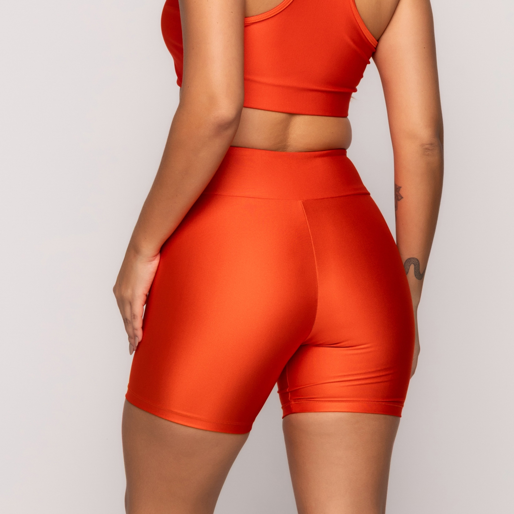 Bermuda Fitness Brilhosa