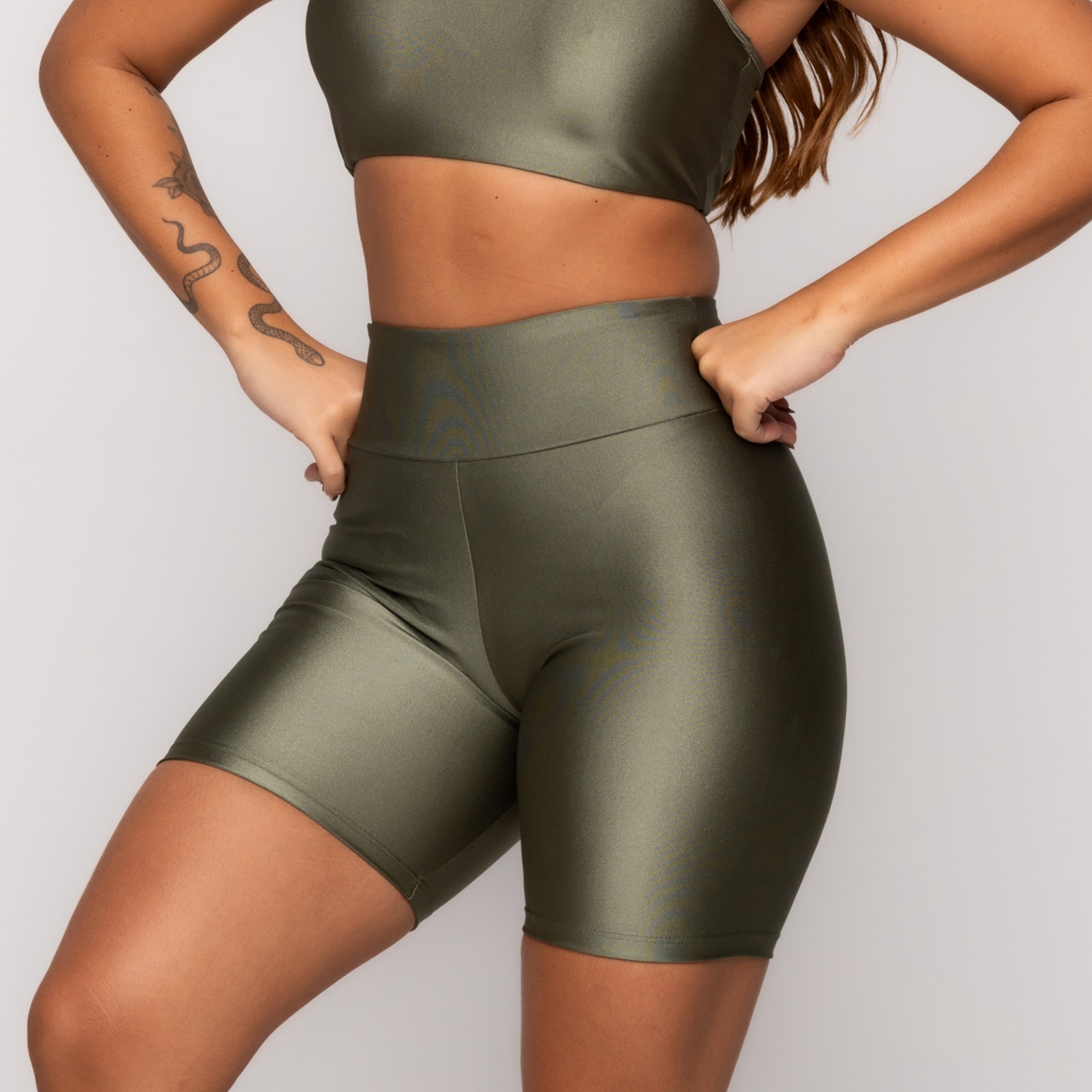 Bermuda Fitness Brilhosa