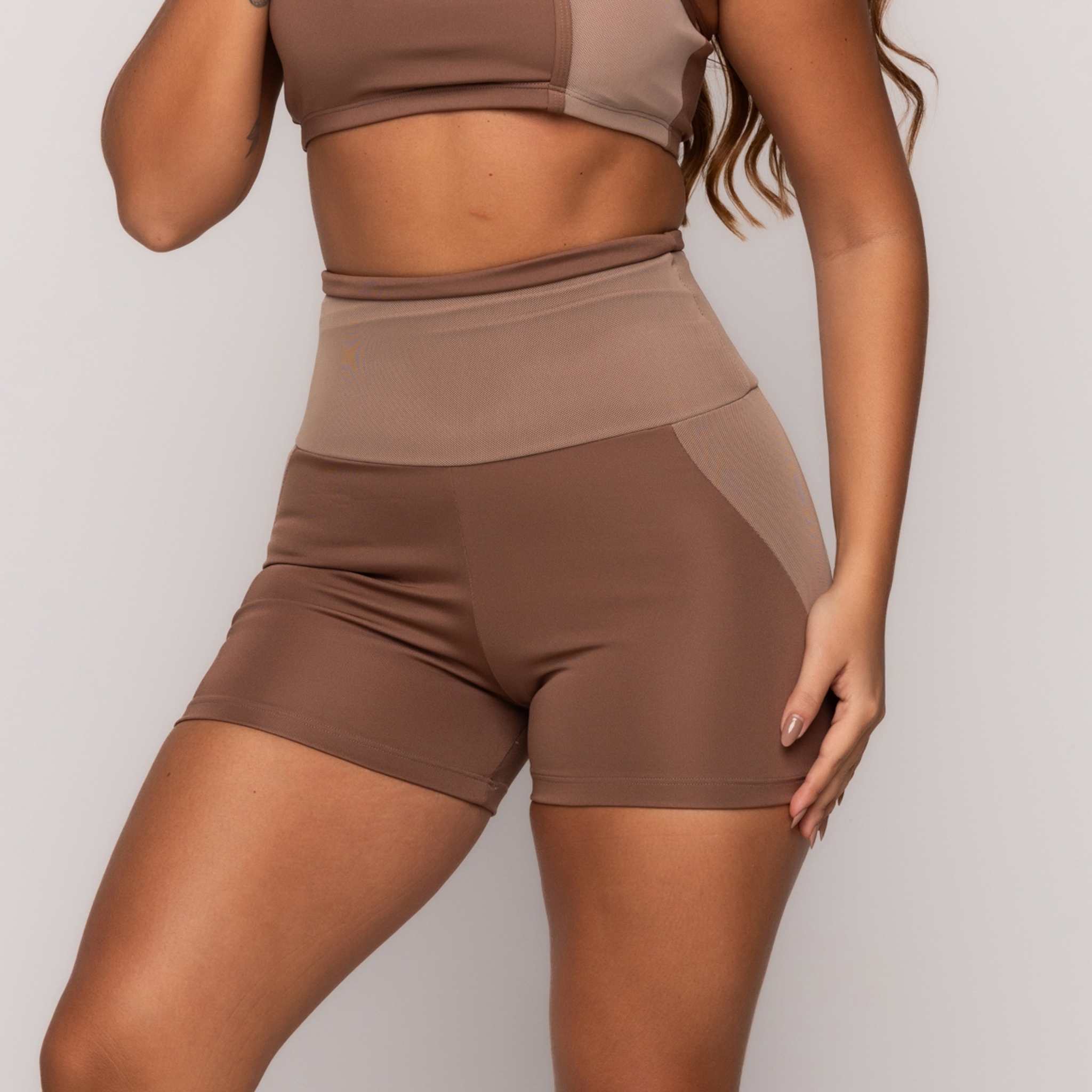 Bermuda Fitness Detalhe Em Tule - Marrom G Bermuda Fitness Detalhe Em Tule - Marrom G