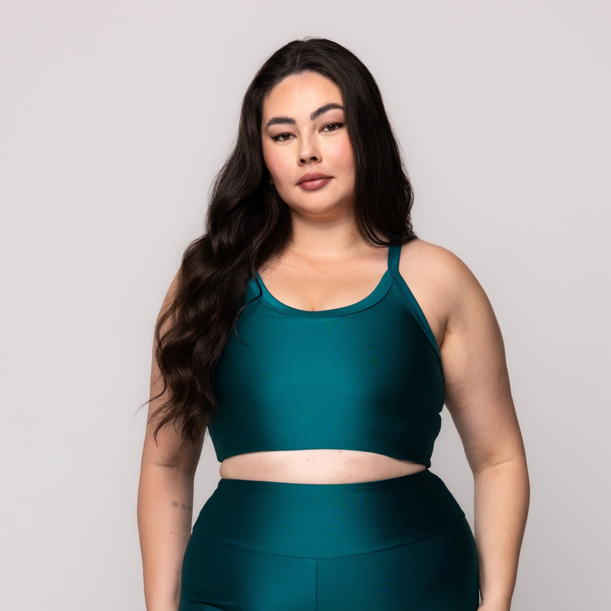 Top Brilhoso Feminino Fitness Plus size