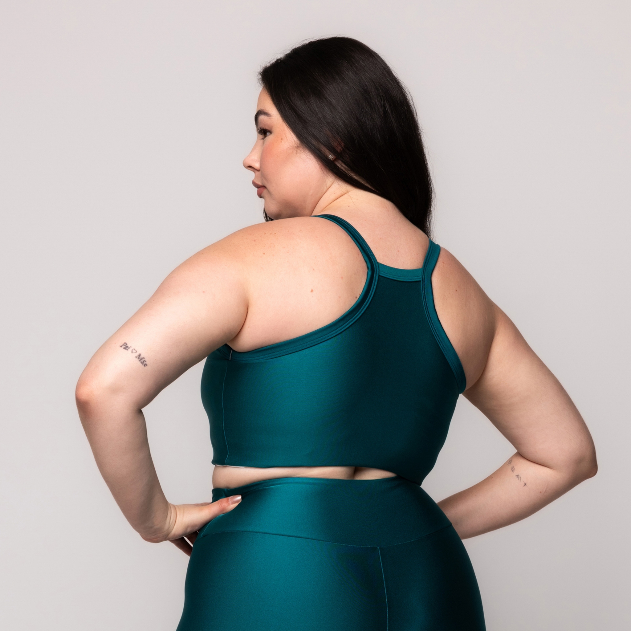 Top Brilhoso Feminino Fitness Plus size