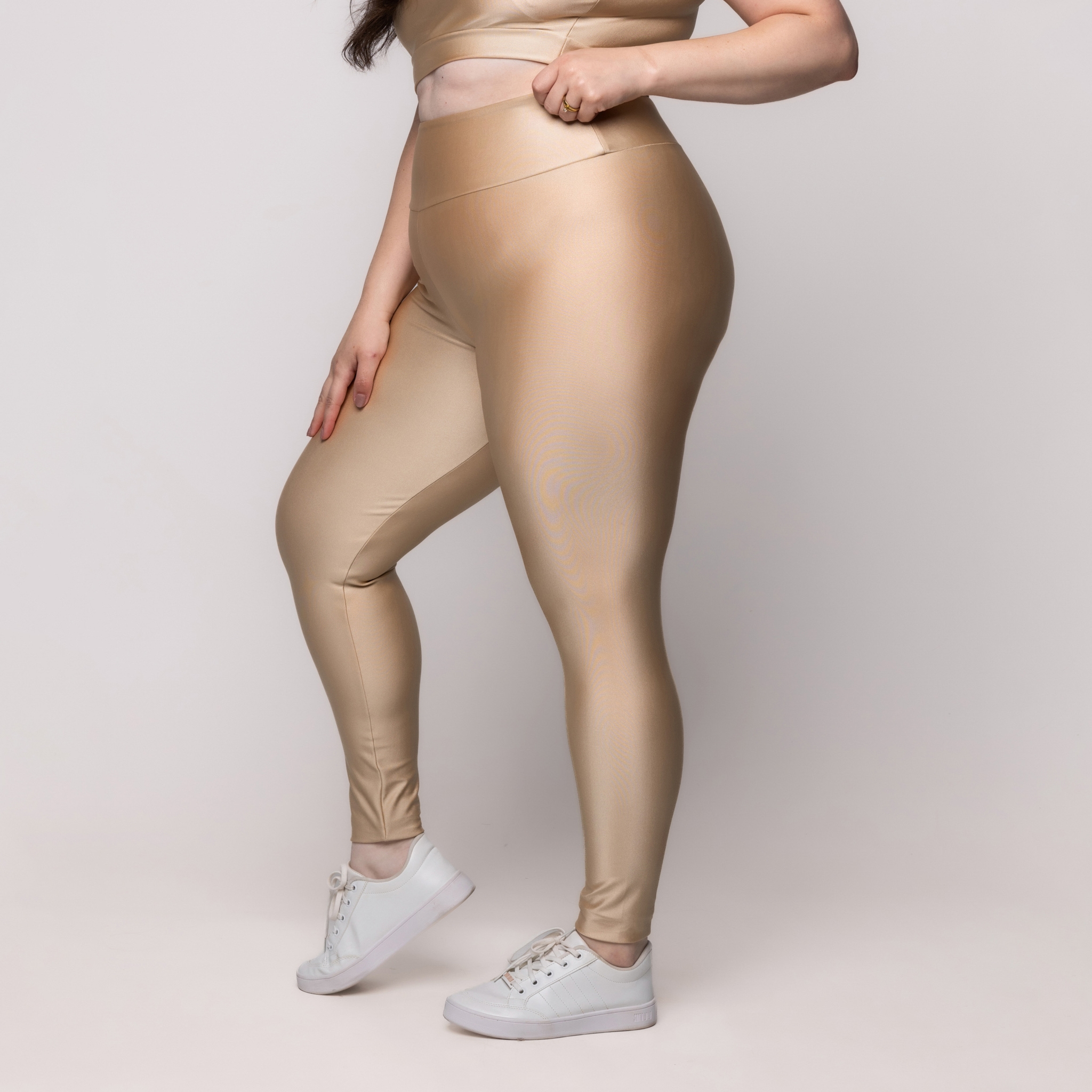 Calça Legging Brilhosa Plus Size