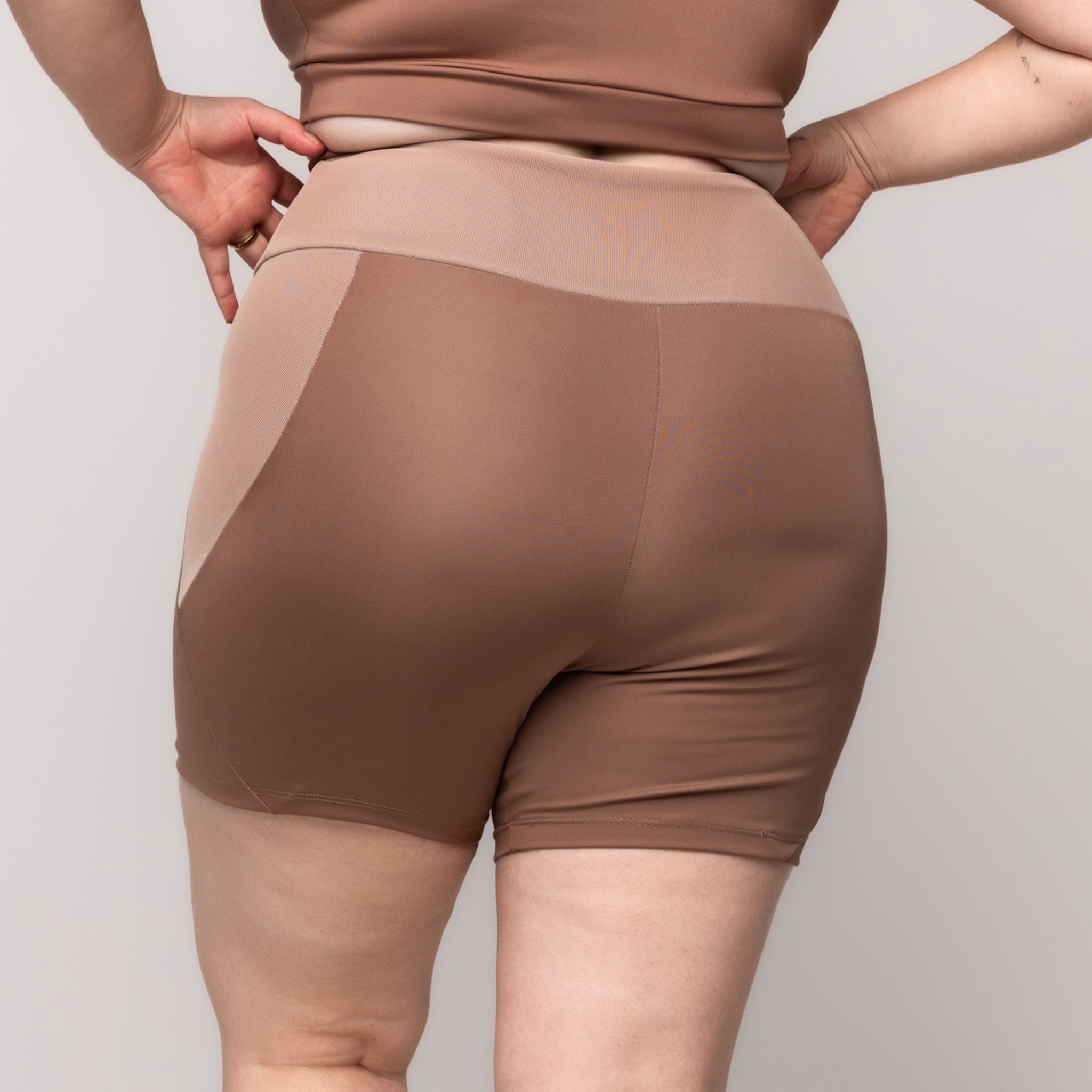 Bermuda Fitness Tule Plus Size