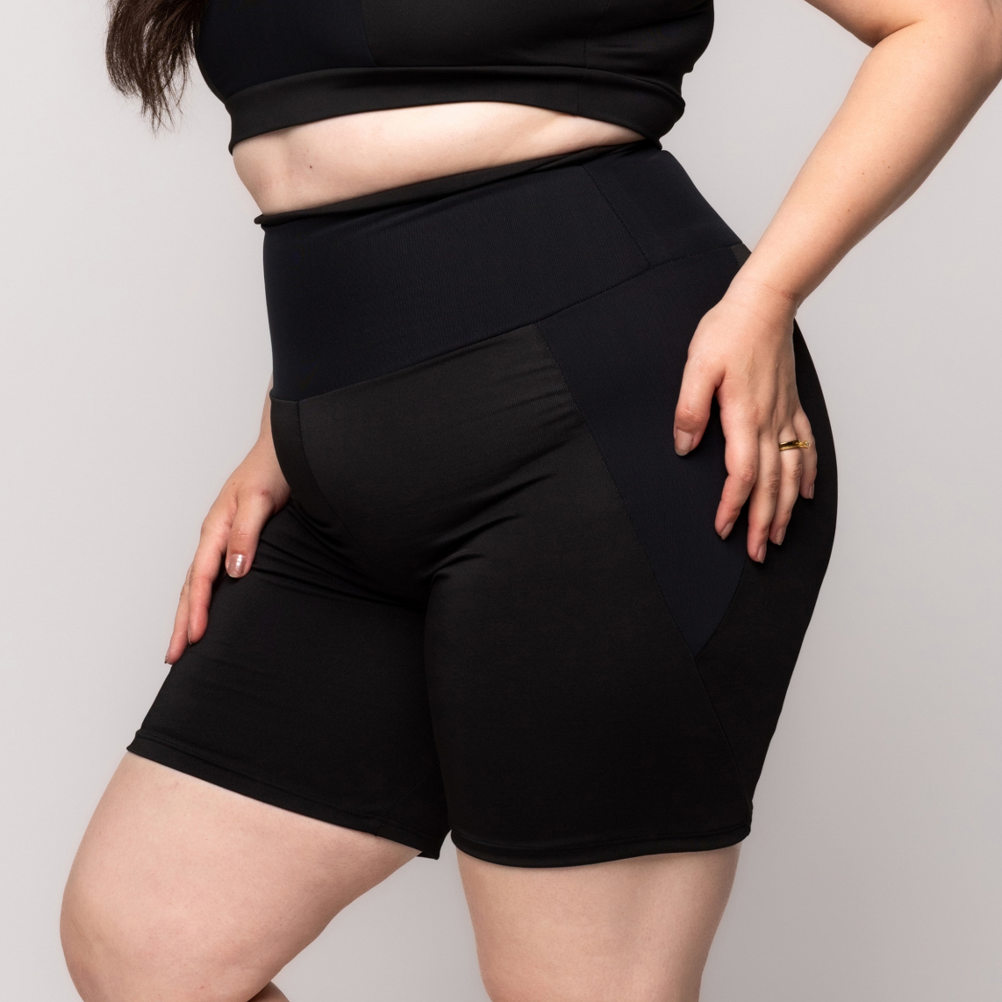 Bermuda Fitness Tule Plus Size