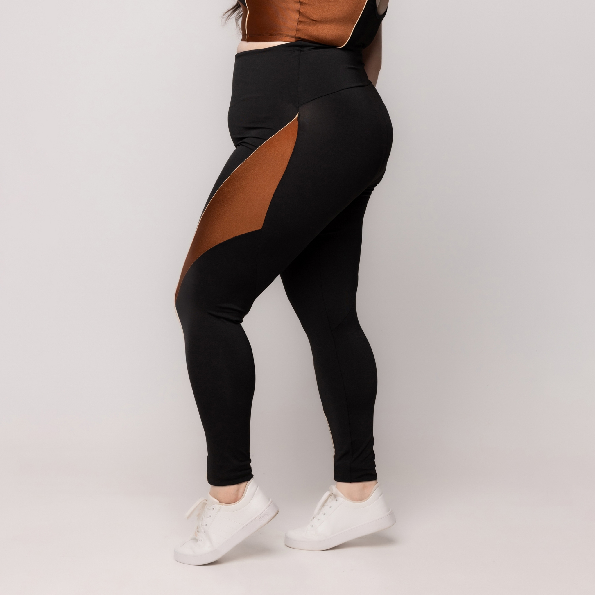 Calça Legging Fitness Plus Size - Preto 46 Calça Legging Fitness Plus Size - Preto 46