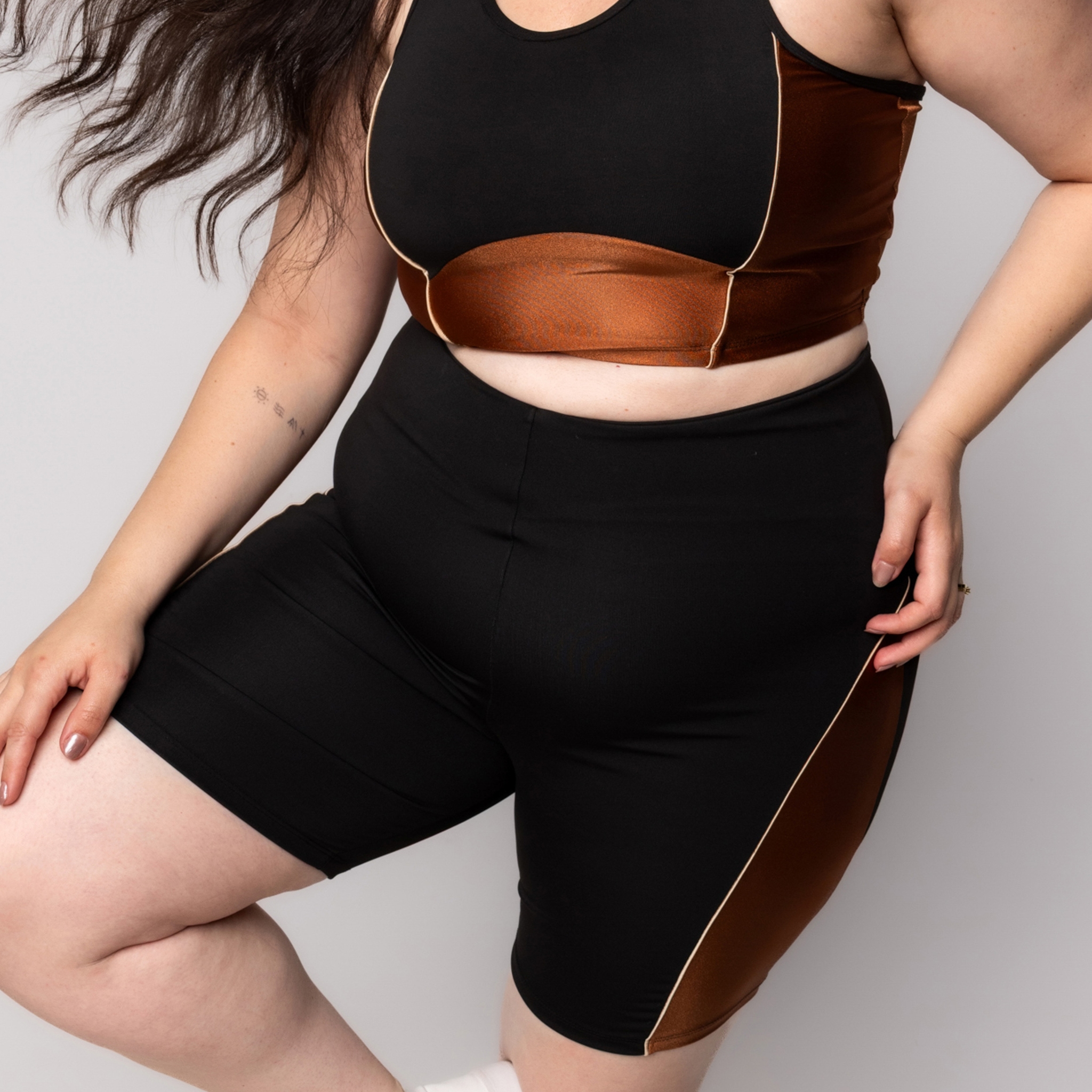 Bermuda Fitness Plus Size Feminina