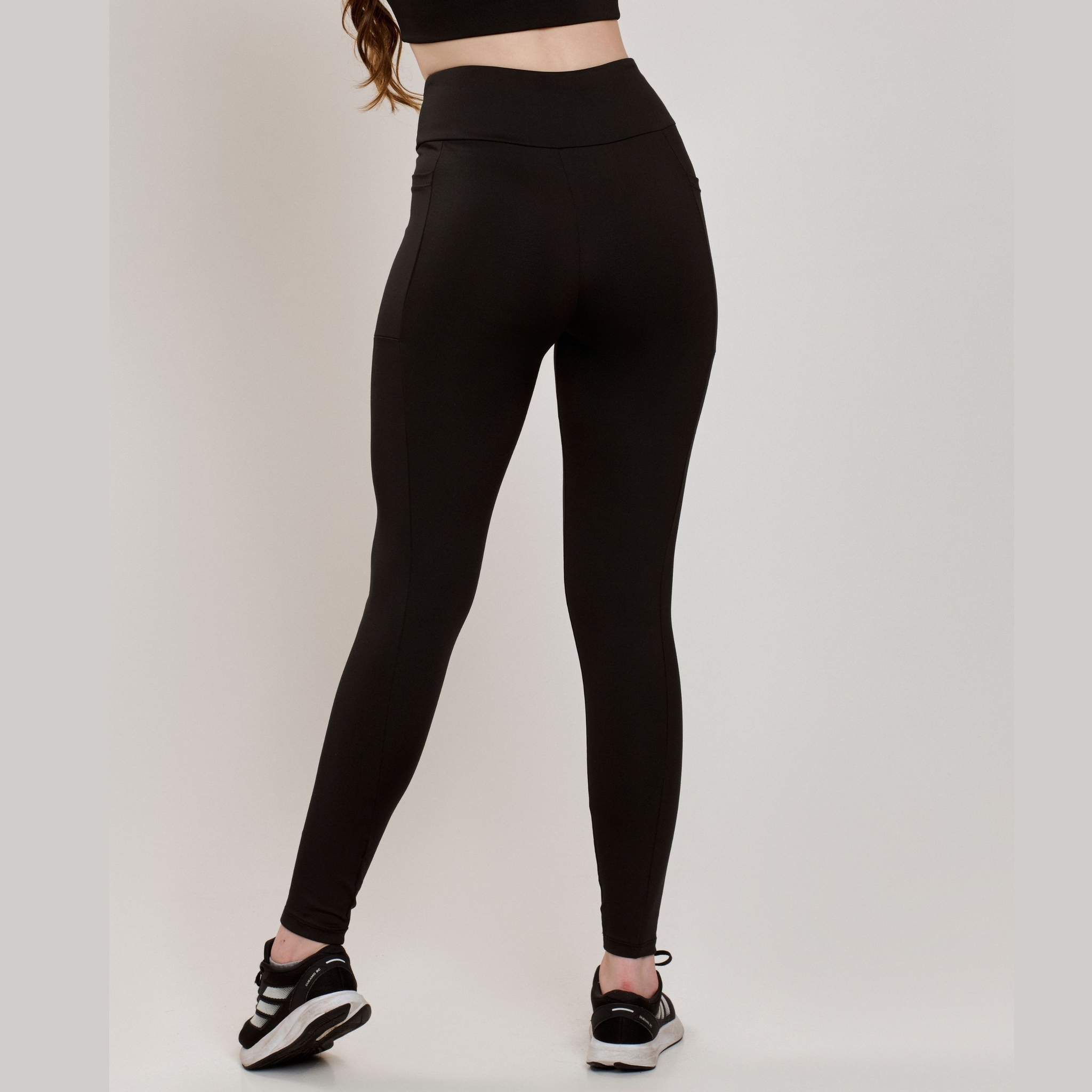 Calça Legging com Bolso