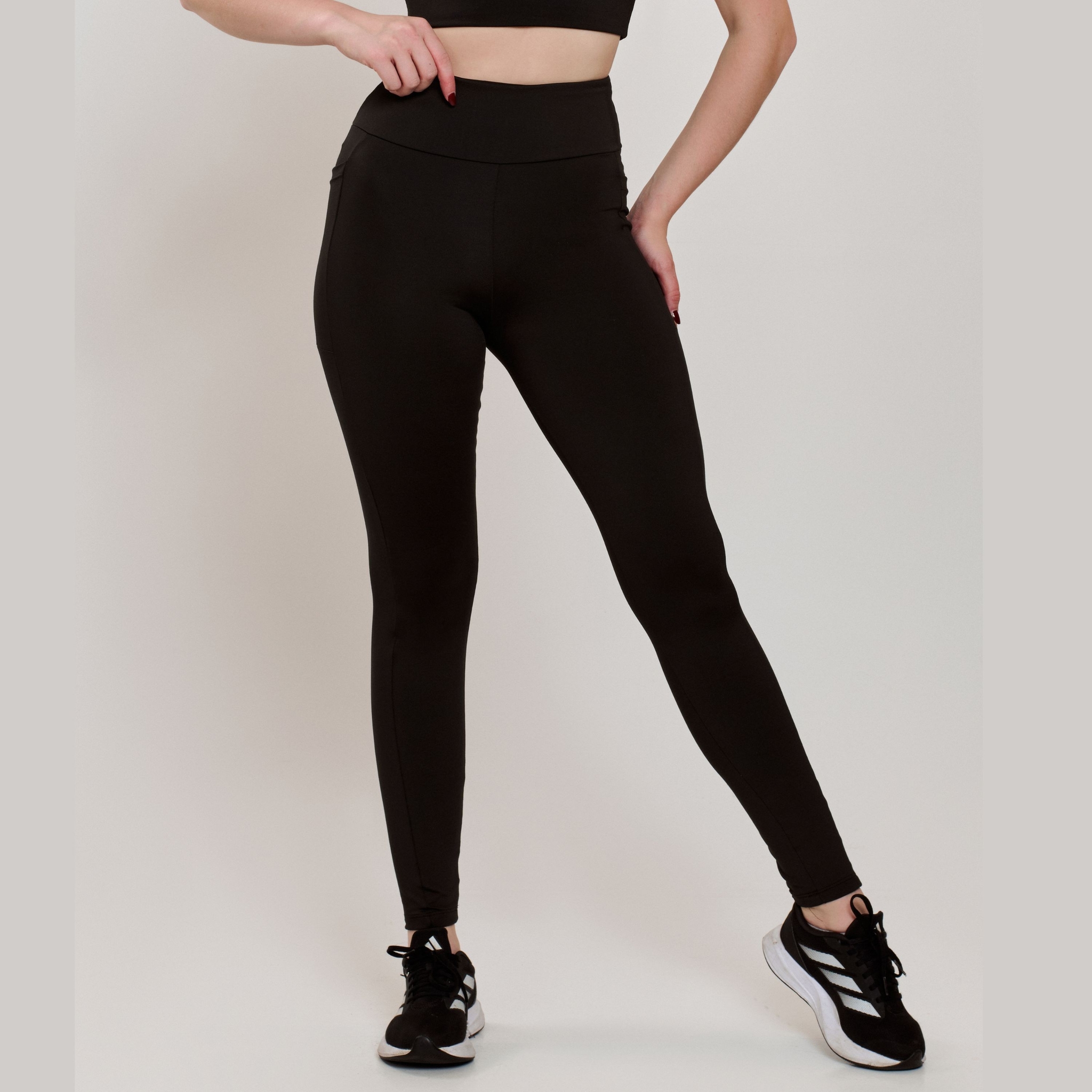 Calça Legging com Bolso