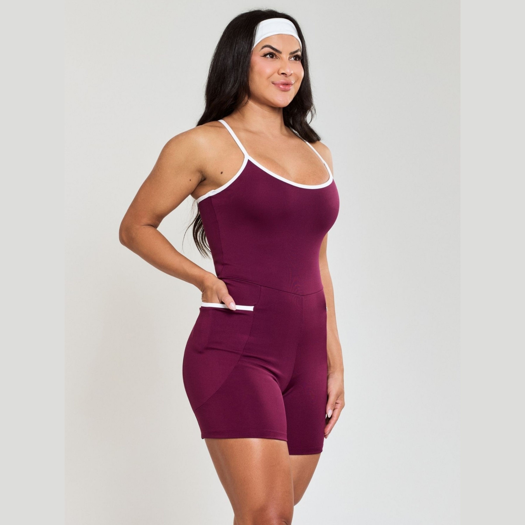 Macaquinho Fitness Com Bolso Feminino - Vinho G Macaquinho Fitness Com Bolso Feminino - Vinho G