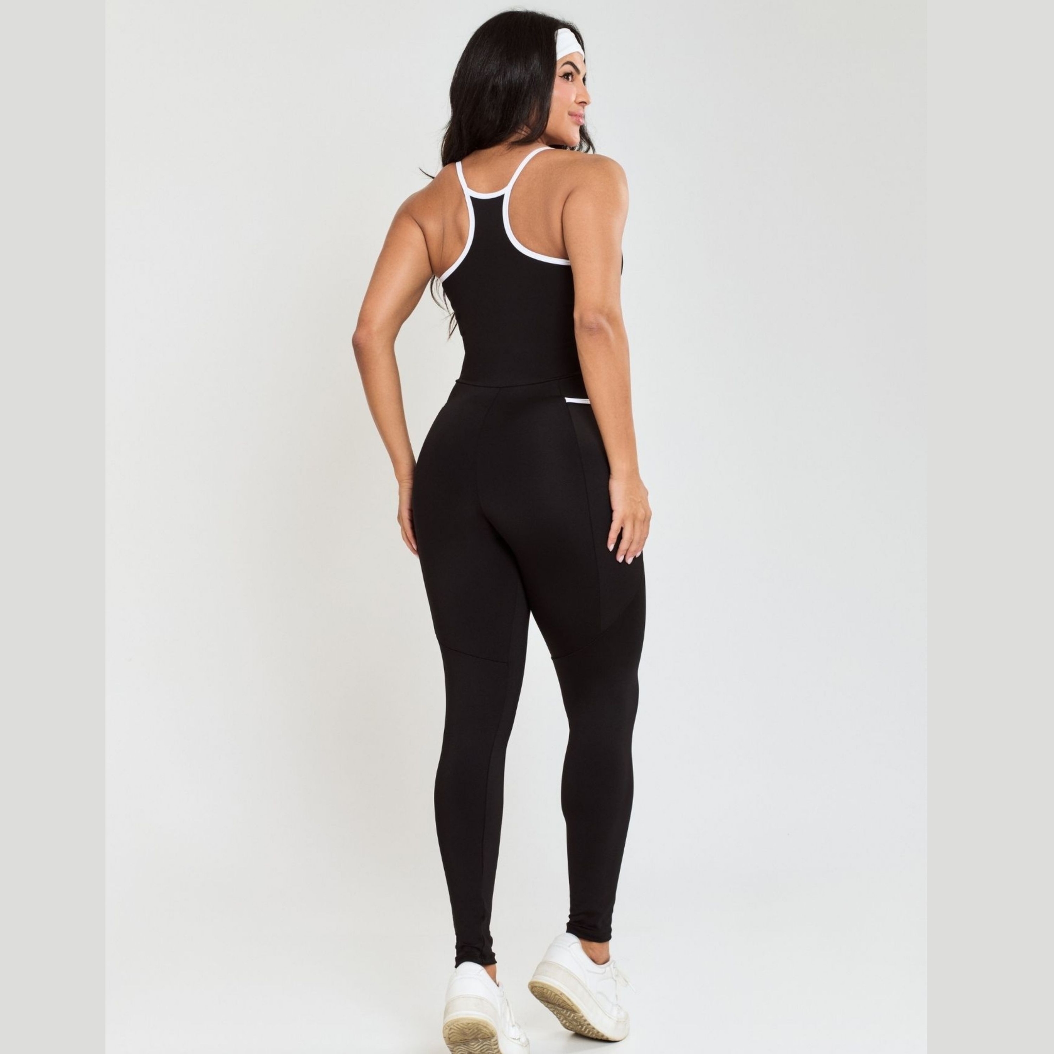 Macacão Fitness Com Bolso Lateral