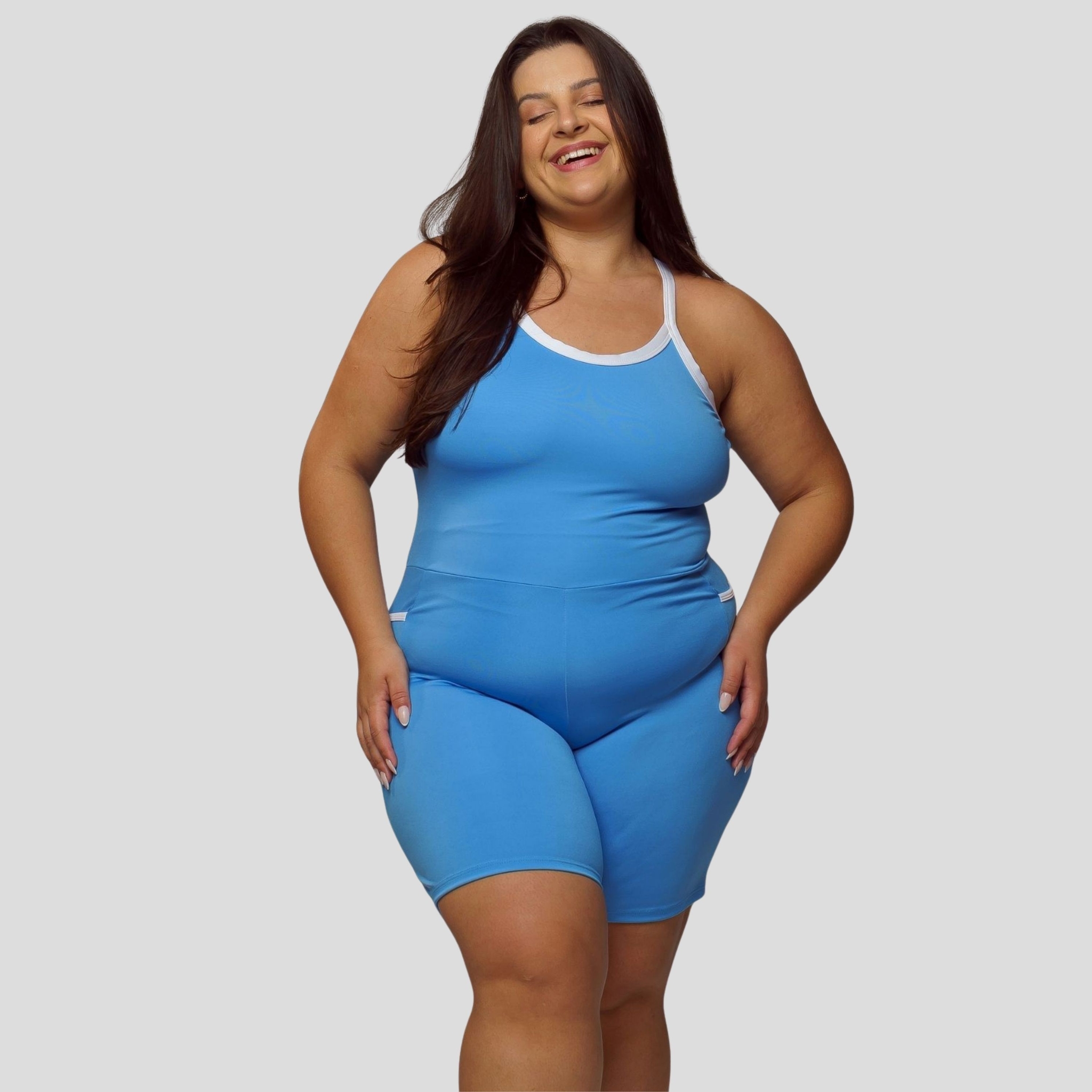 Macaquinho Fitness Com Bolso Plus Size Feminino