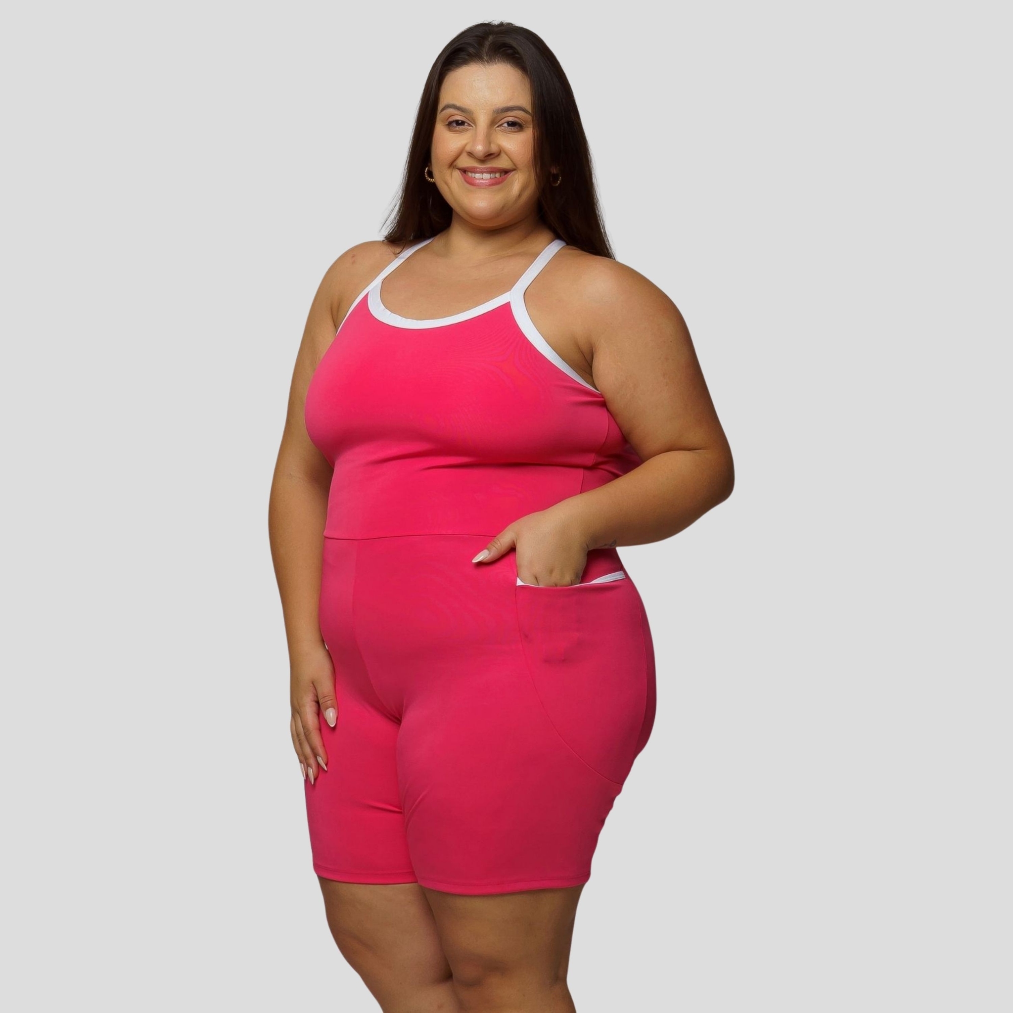 Macaquinho Fitness Com Bolso Plus Size Feminino