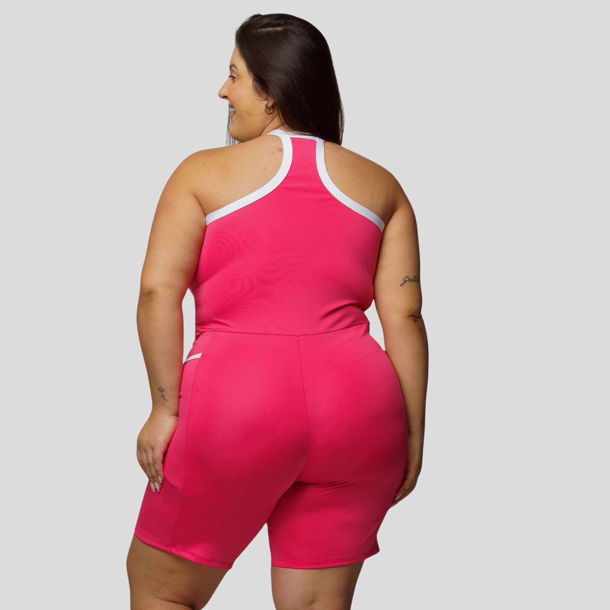 Macaquinho Fitness Com Bolso Plus Size Feminino