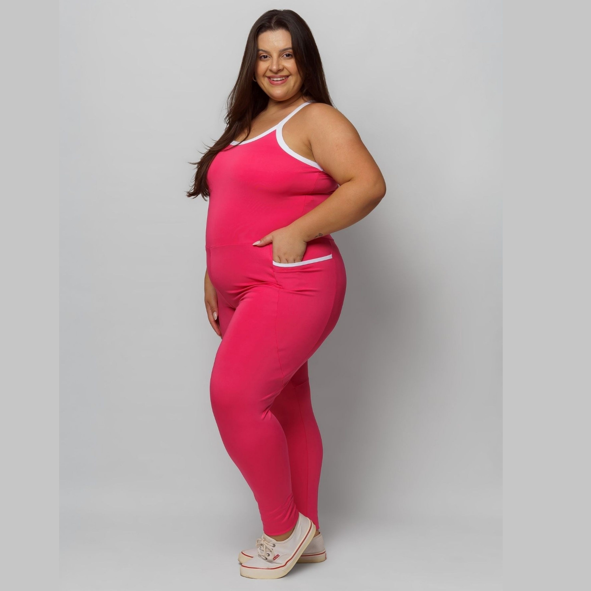 Macacão Fitness Com Bolso Plus Size Feminino Zero Transparência