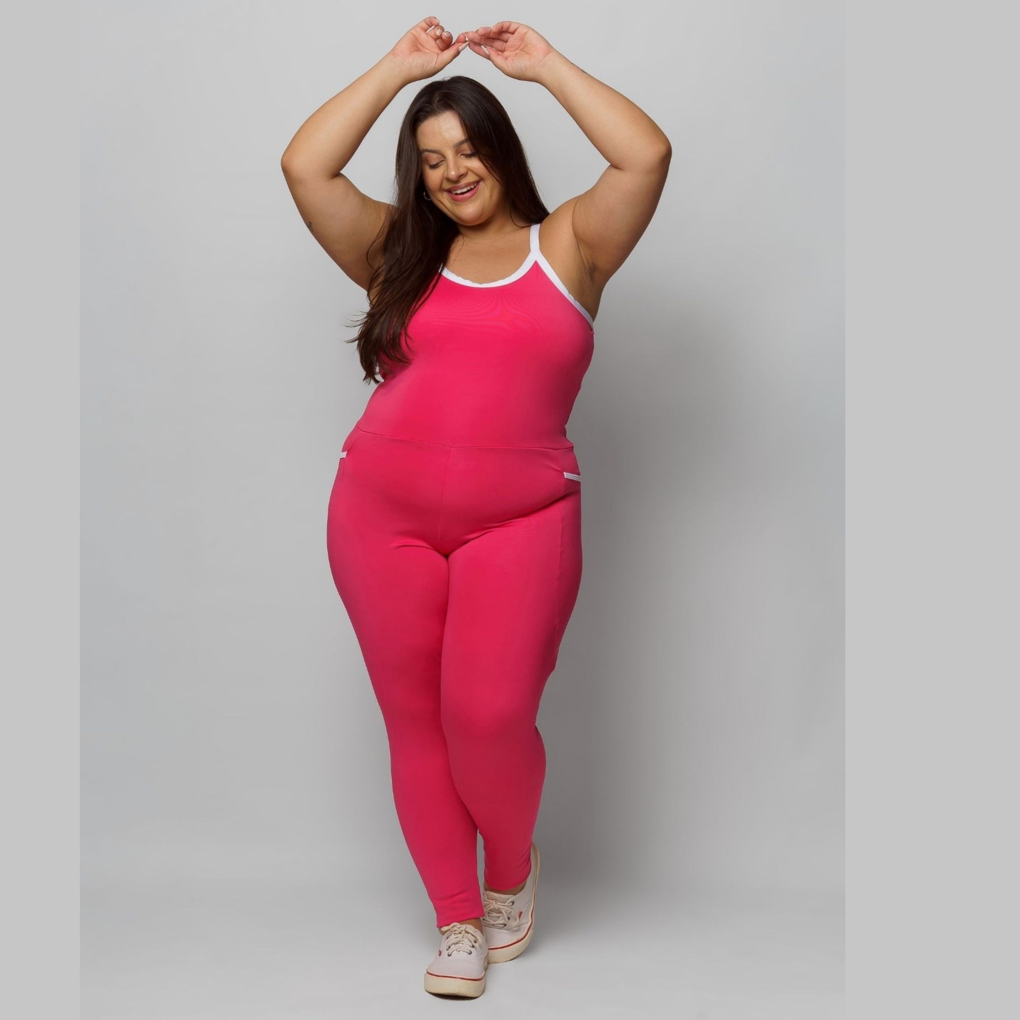 Macacão Fitness Com Bolso Plus Size Feminino Zero Transparência