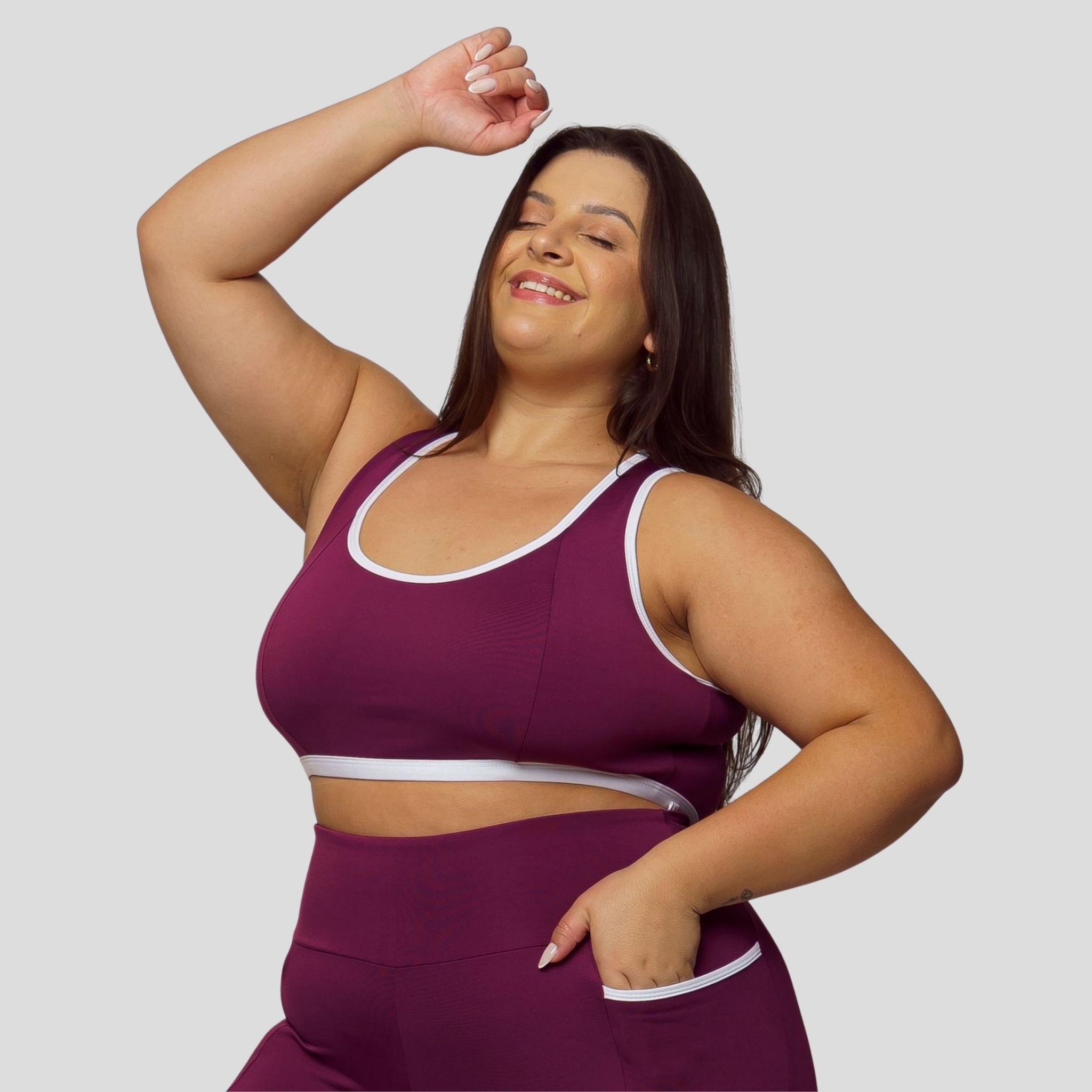 Top Fitness Plus Size Feminino - Vinho 46 Top Fitness Plus Size Feminino - Vinho 46