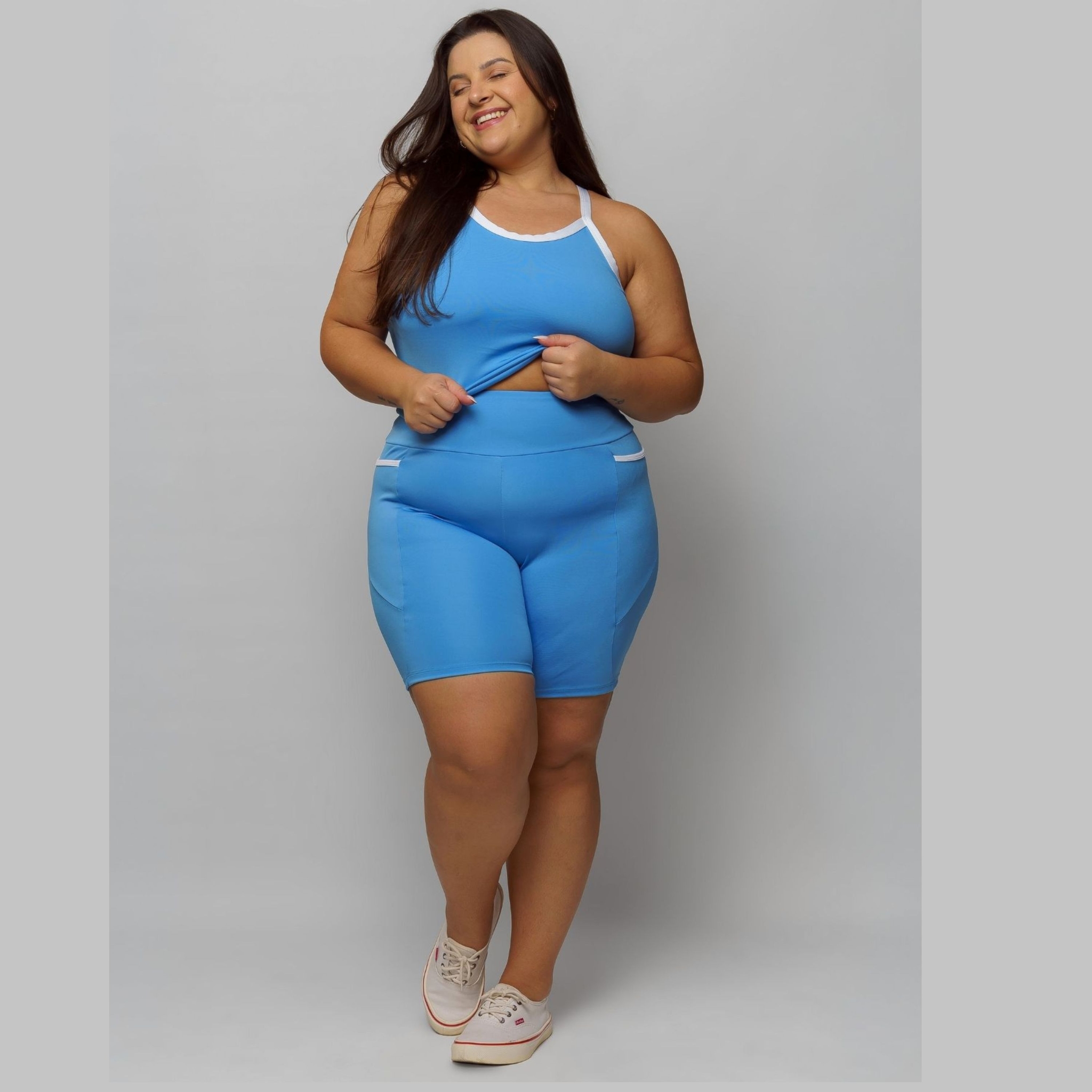 Bermuda com Bolso Plus Size Feminina Zero Transparência