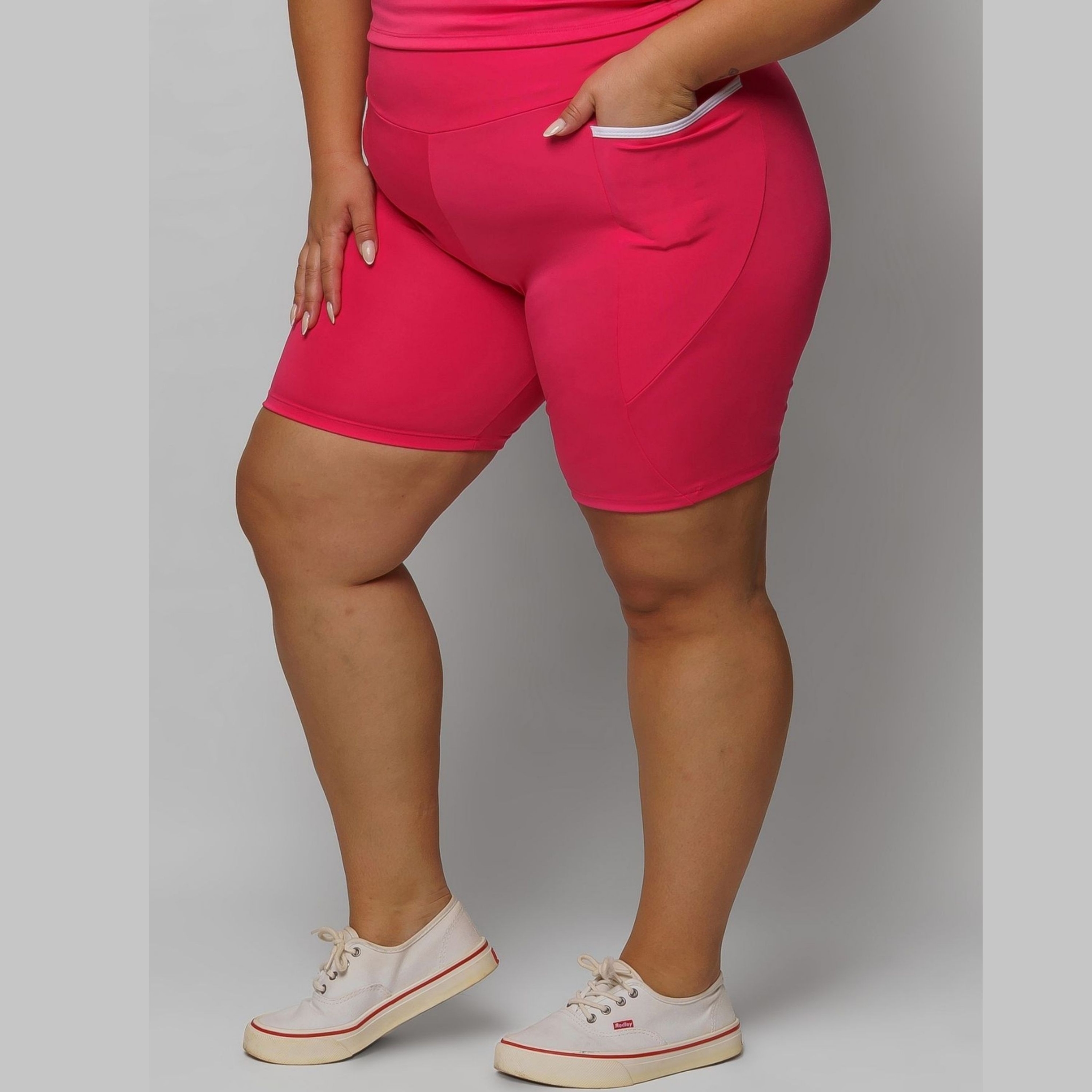 Bermuda com Bolso Plus Size Feminina Zero Transparência