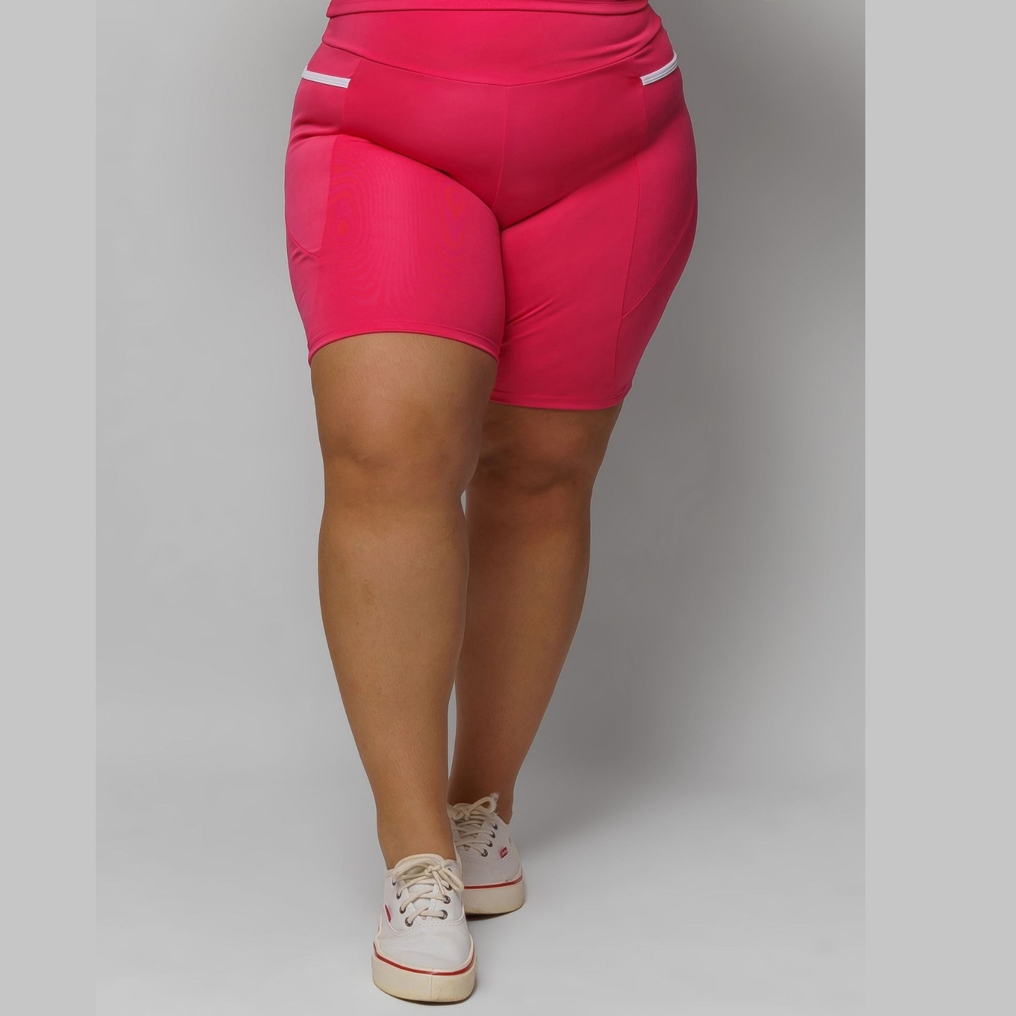 Bermuda com Bolso Plus Size Feminina Zero Transparência - Rosa 46 Bermuda com Bolso Plus Size Feminina Zero Transparência - Rosa 46