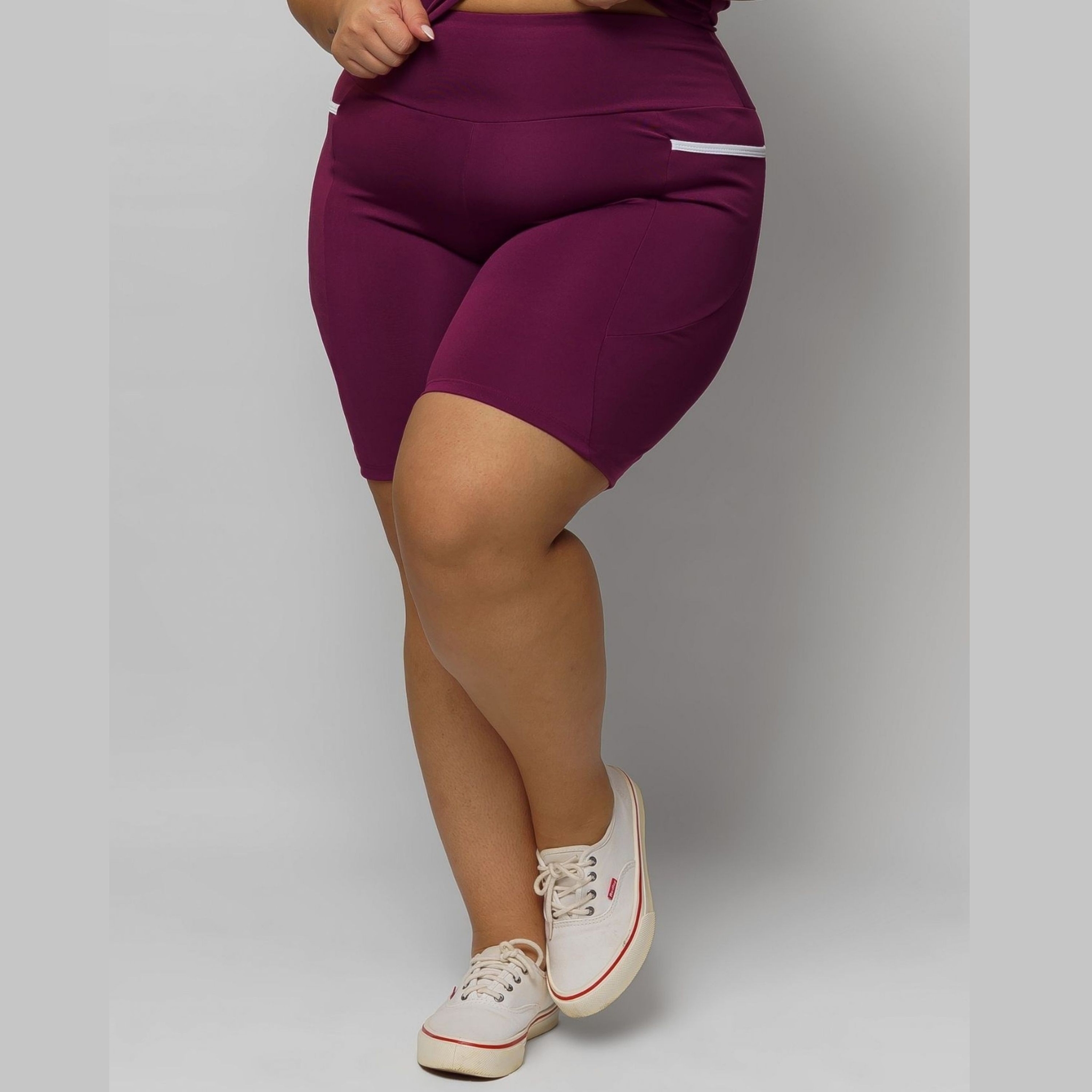 Bermuda com Bolso Plus Size Feminina Zero Transparência
