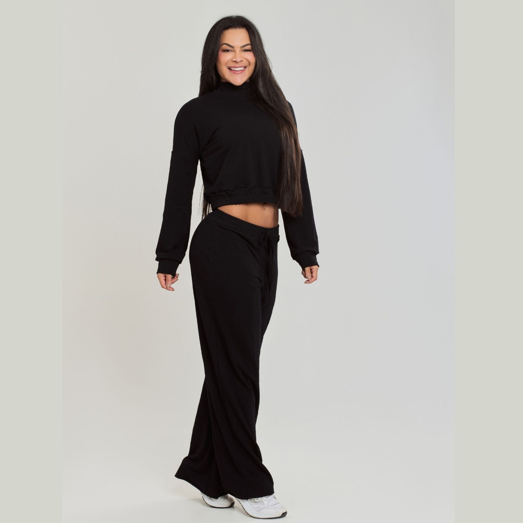 Casaco de Gola Alta Feminina - Preto G Casaco de Gola Alta Feminina - Preto G