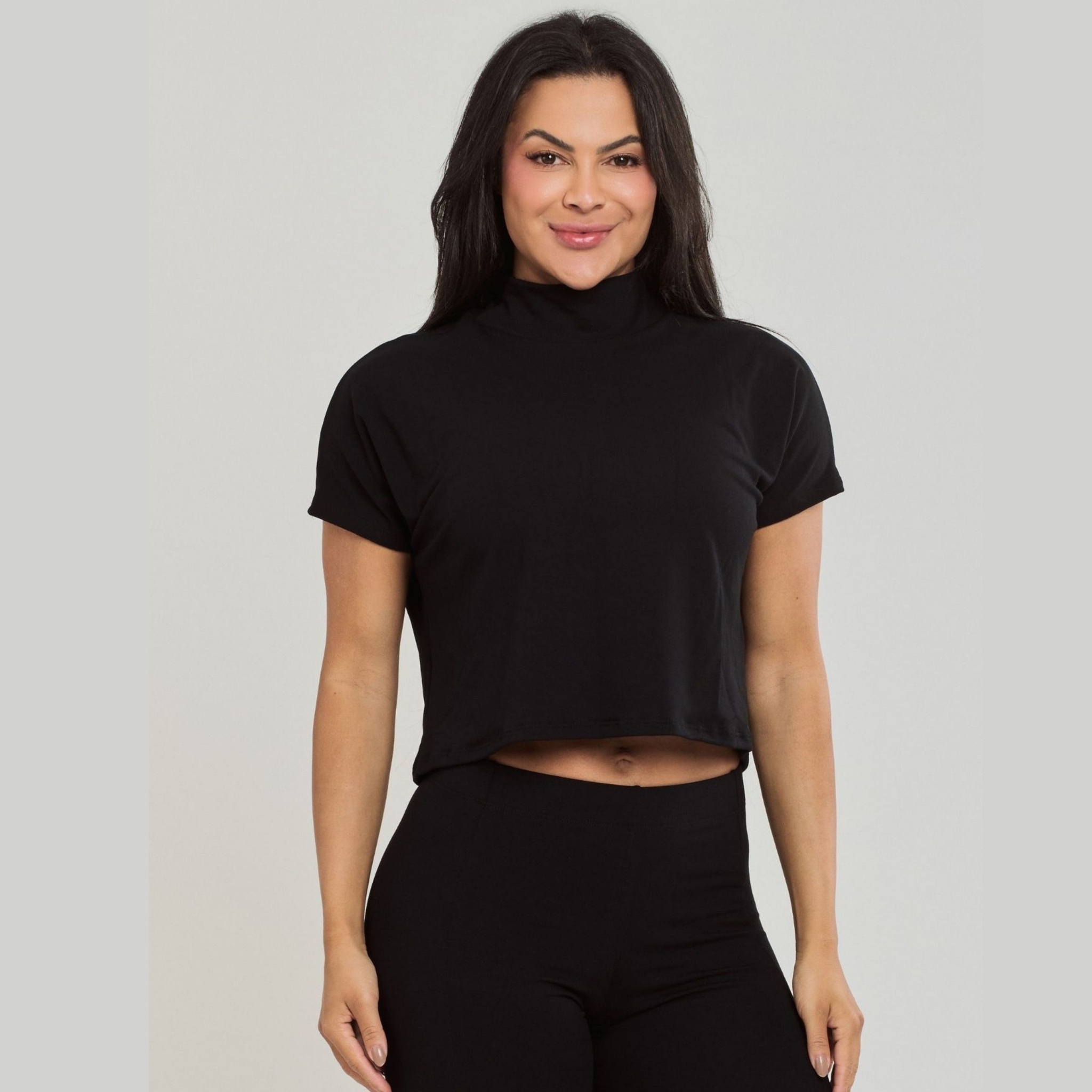 Blusa Gola Alta Feminina - Preto G Blusa Gola Alta Feminina - Preto G
