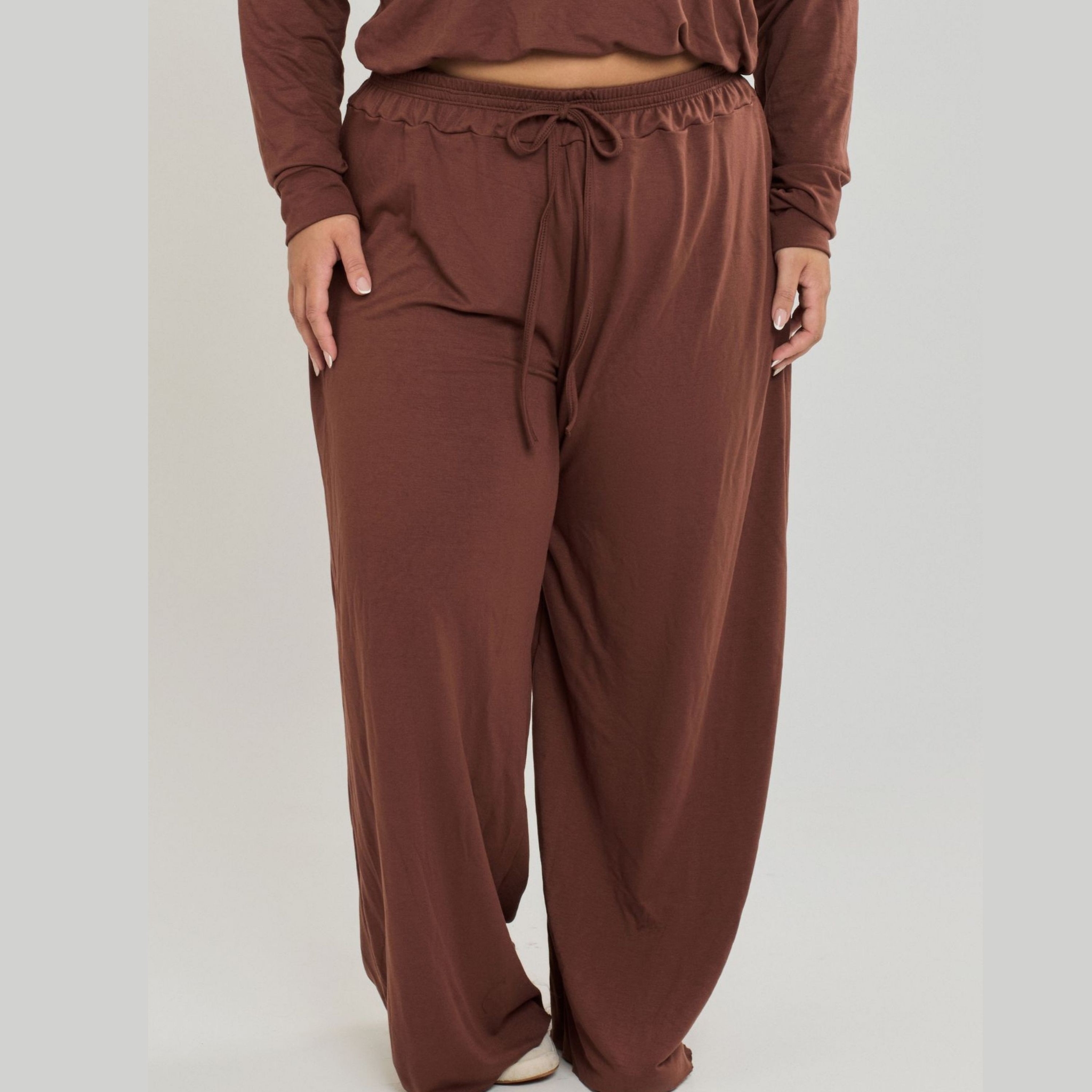 Calça Reta em Moletinho Feminina Plus Size - Marrom 46 Calça Reta em Moletinho Feminina Plus Size - Marrom 46