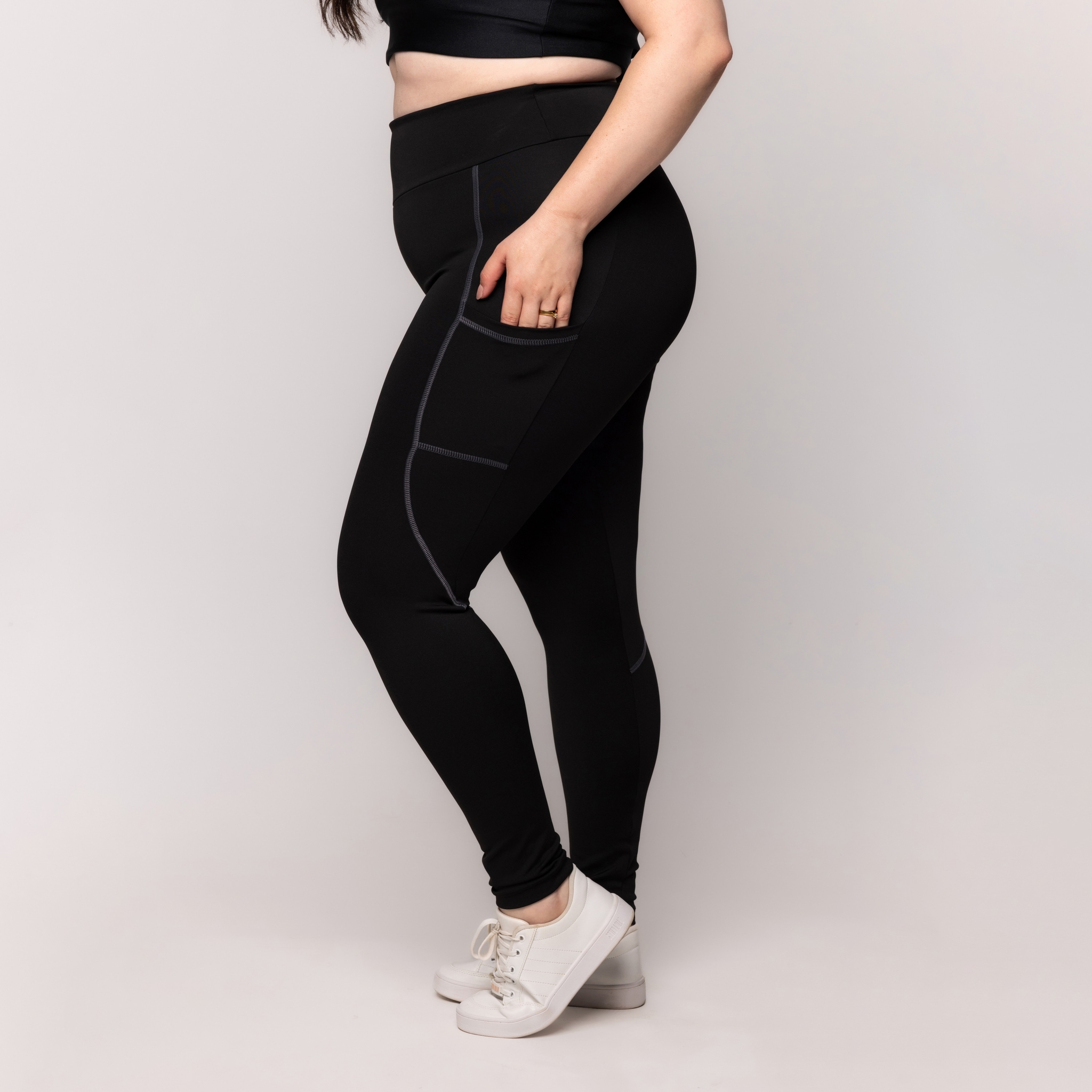 Calça Com Bolso Plus Size