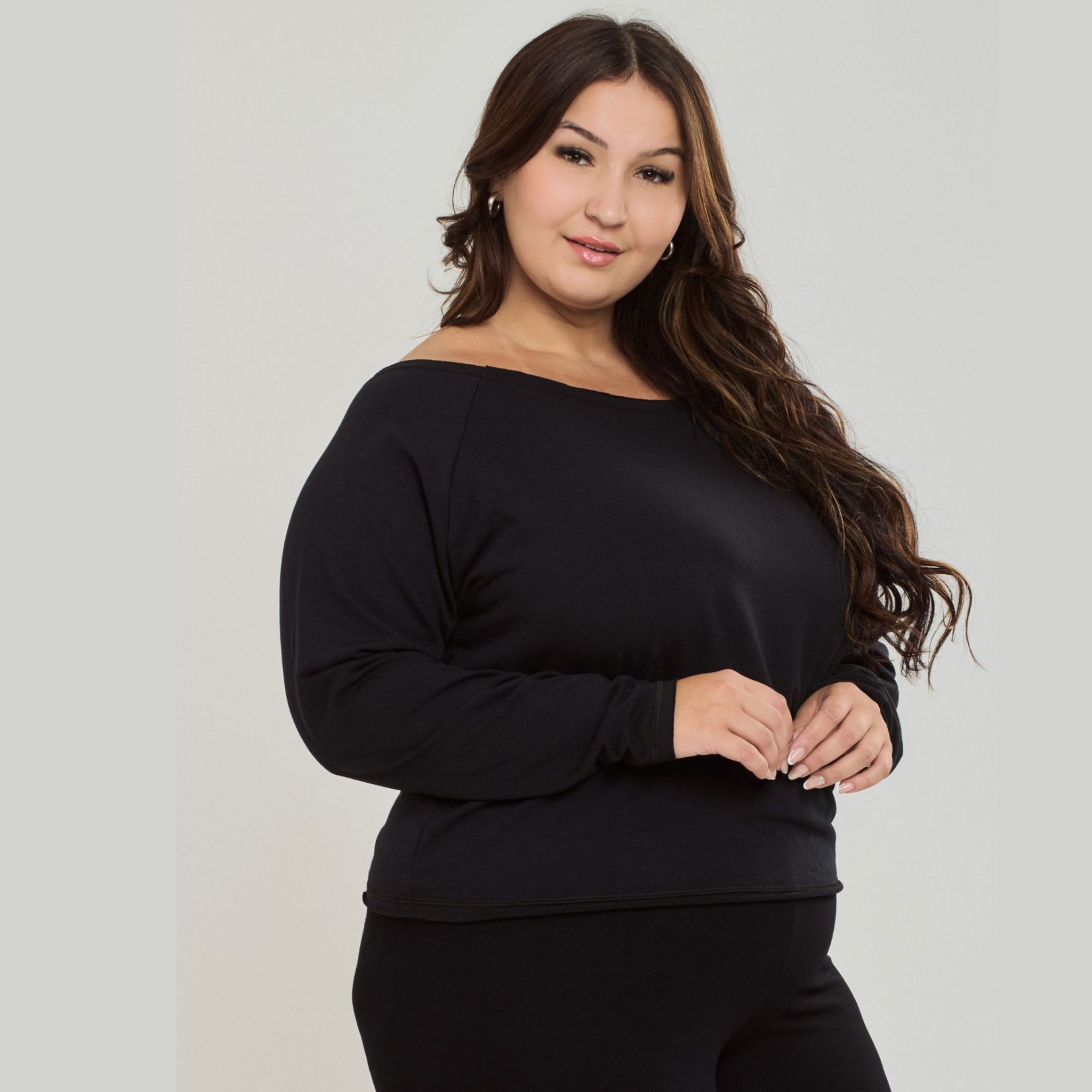 Blusa Manga Longa Feminina Plus Size - Preto 46 Blusa Manga Longa Feminina Plus Size - Preto 46