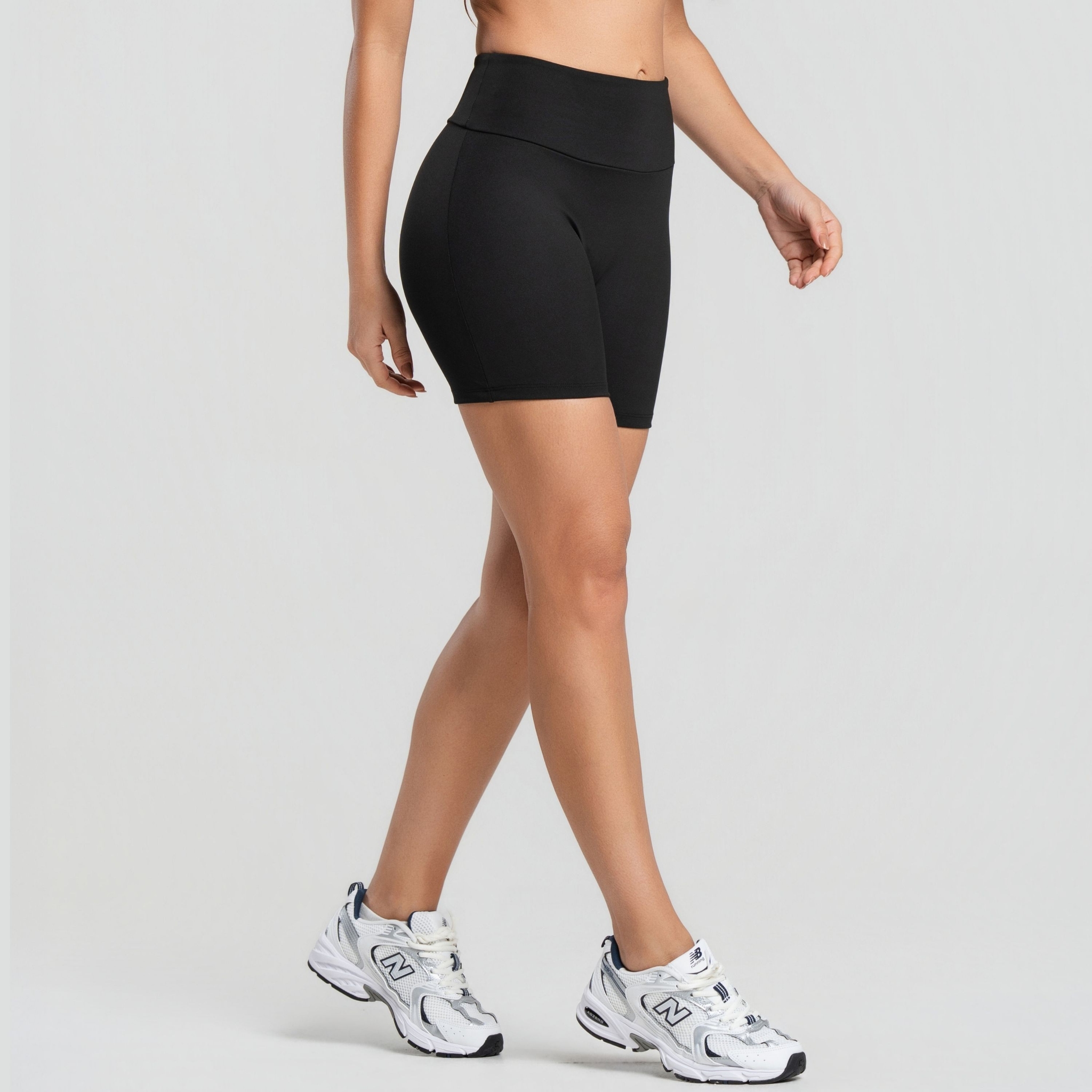 Bermuda Empina Bumbum Feminina