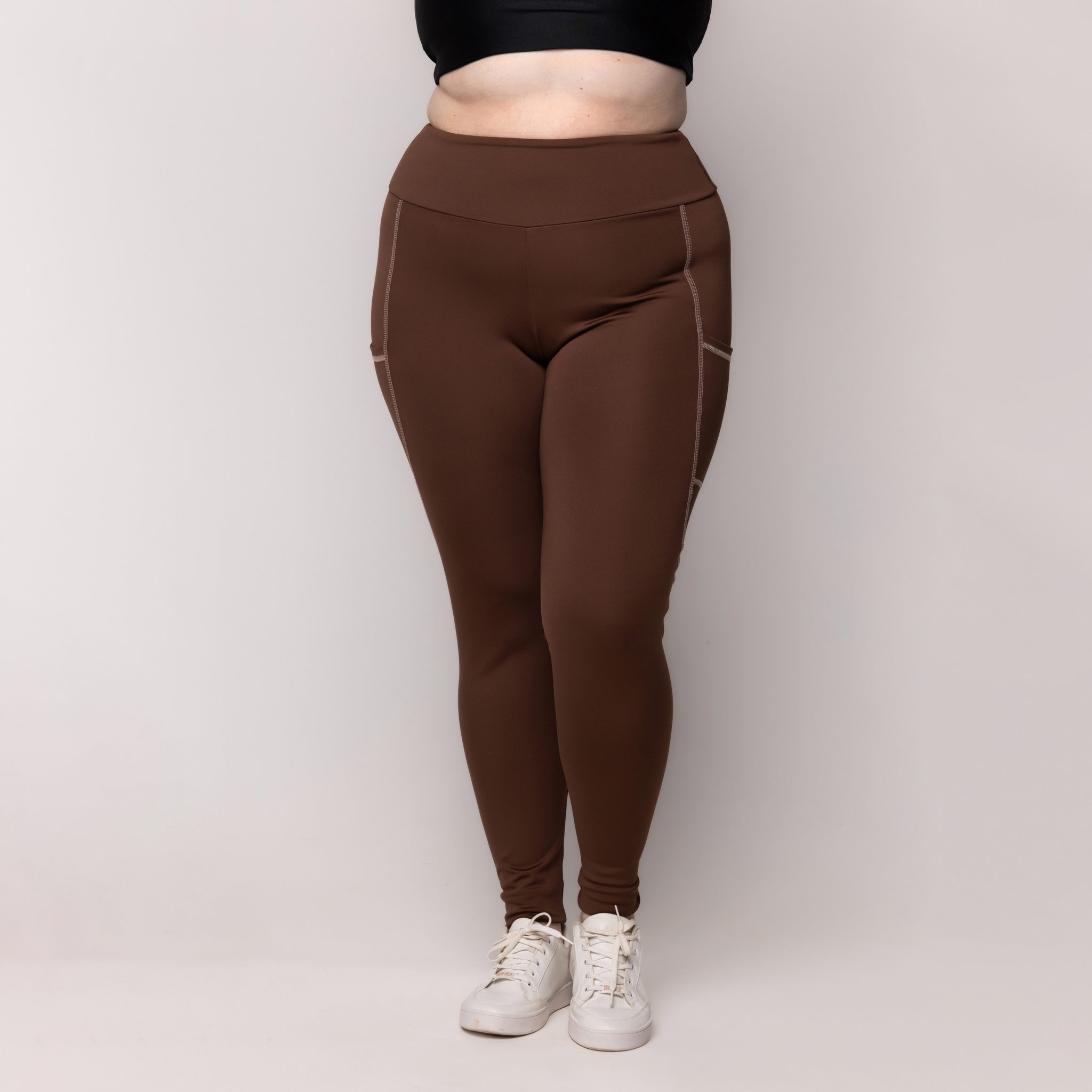 Calça Com Bolso Plus Size