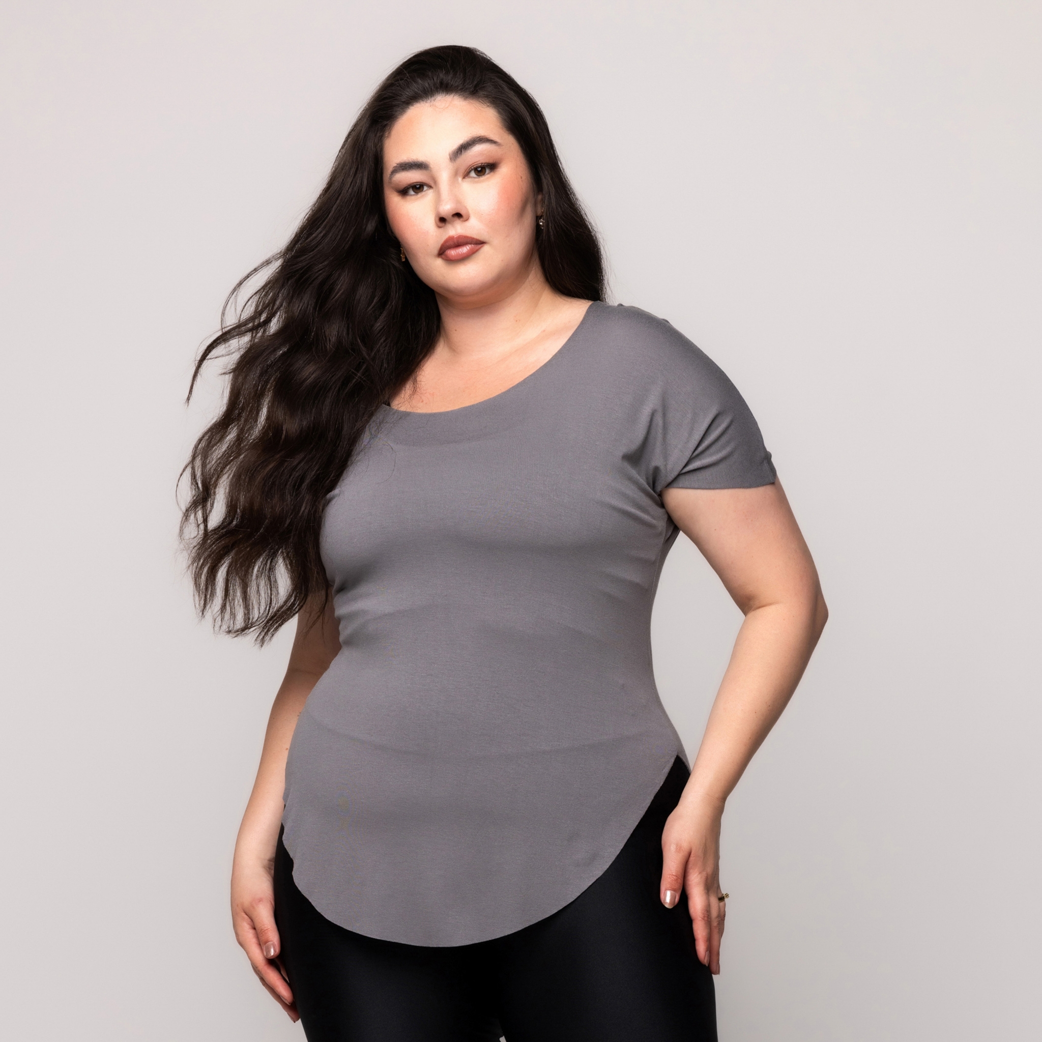 Blusa Tapa BumBum Plus Size - Chumbo 46 Blusa Tapa BumBum Plus Size - Chumbo 46