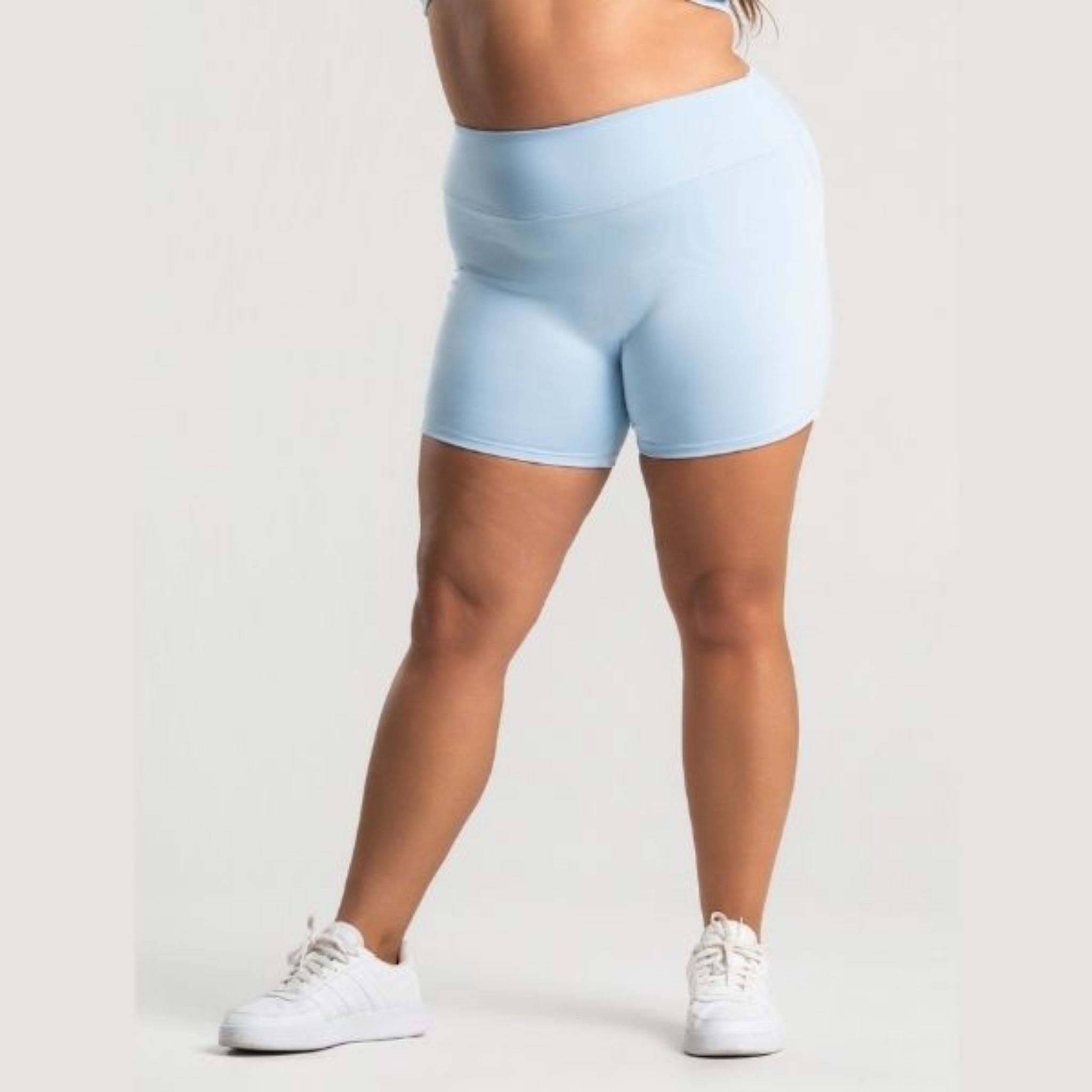 Bermuda Fitness empina Bumbum - Azul Bebê 46 Bermuda Fitness empina Bumbum - Azul Bebê 46