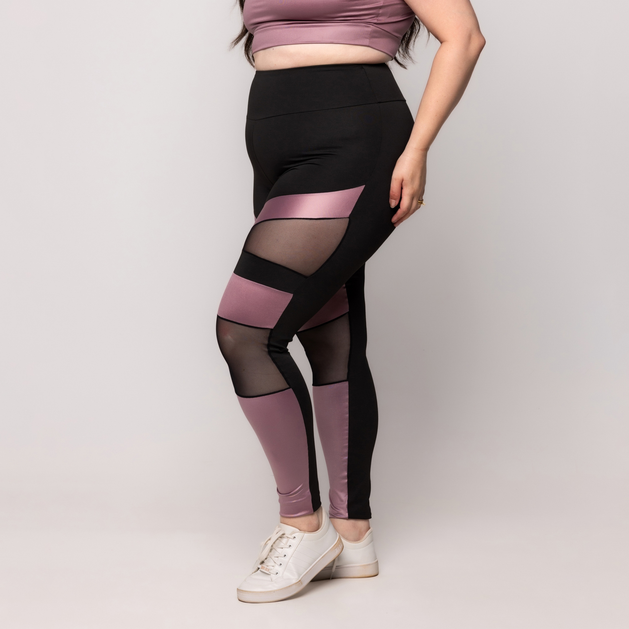 Calça Legging Detalhe em Tule Plus Size