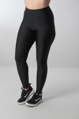 Calça leg shop preta brilhosa