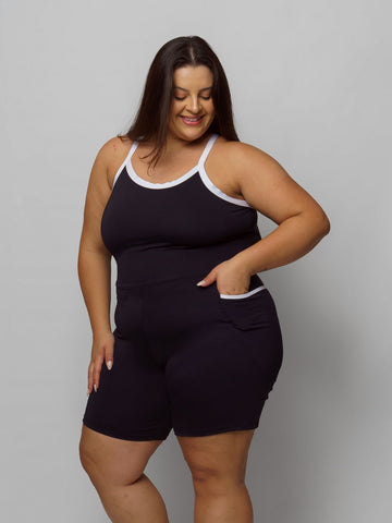 Macaquinho Fitness Com Bolso Plus Size