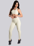 Conjunto Canelado  (Calça +Top S/Bojo)