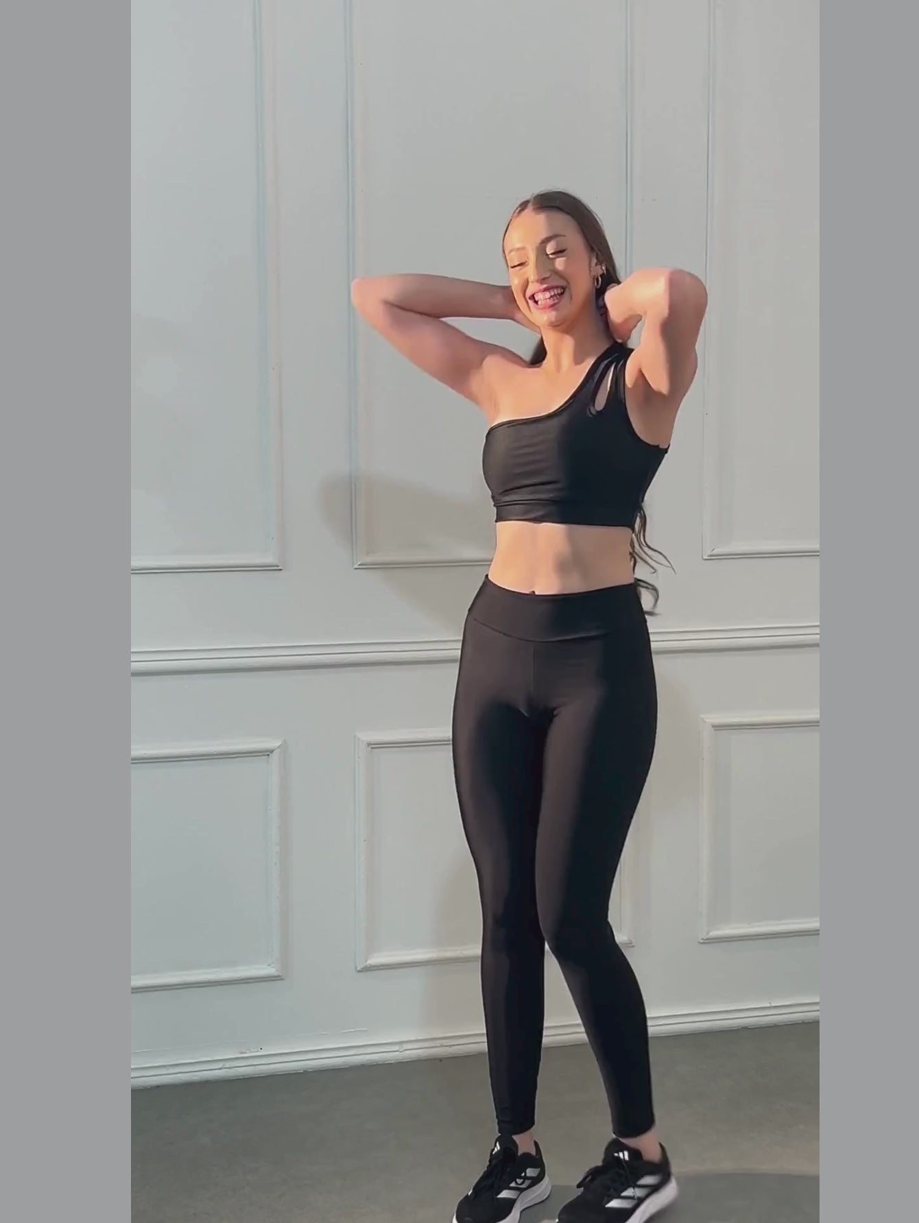 https://cdn.shopify.com/videos/c/o/v/55a6e9cc9a394125b0c04479f4110004.mp4