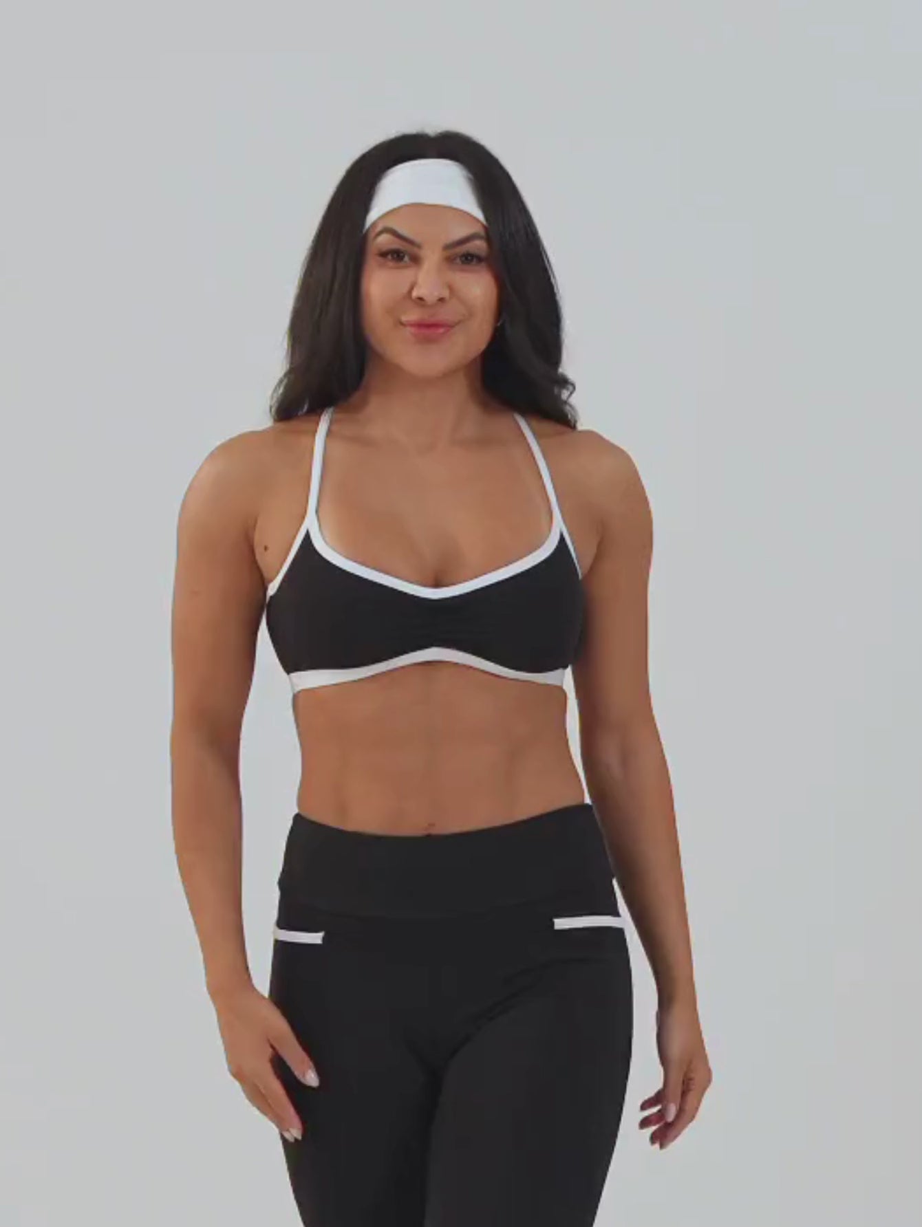 https://cdn.shopify.com/videos/c/o/v/ddd7348985af4cc1a38368b660976a69.mp4