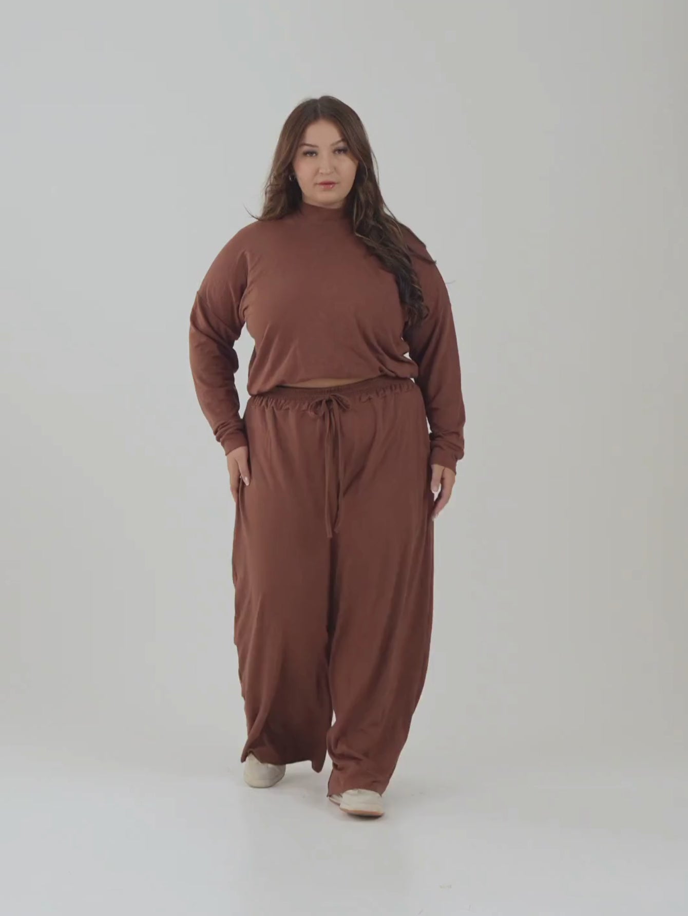 https://cdn.shopify.com/videos/c/o/v/f7e7a44bef294daeabd8a67041a410da.mp4