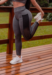 Calça Legging Fitness Cinza Lisa Com Bolso Lateral Detalhe Tela (4118379167789)