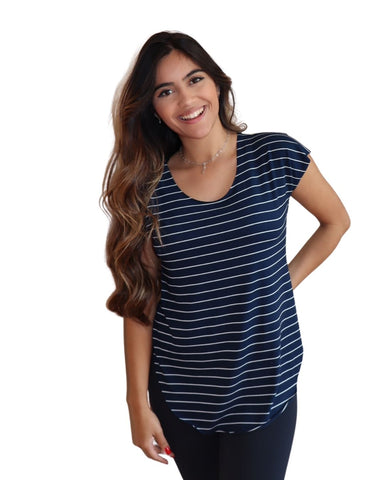 Blusa Listrada Barra Arredondada Tapa BumBum Fitness