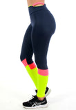 Calça Legging Com Detalhe vazado nas laterais