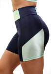 Bermuda Empina Bumbum Marinho com recortes Verde (7398821920919)